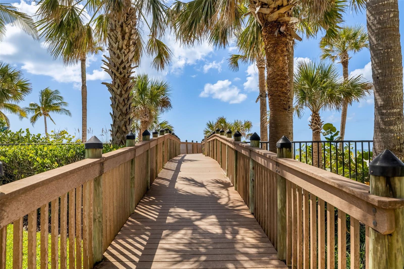 Image 72 of 83 For 915 Seaside Drive 407