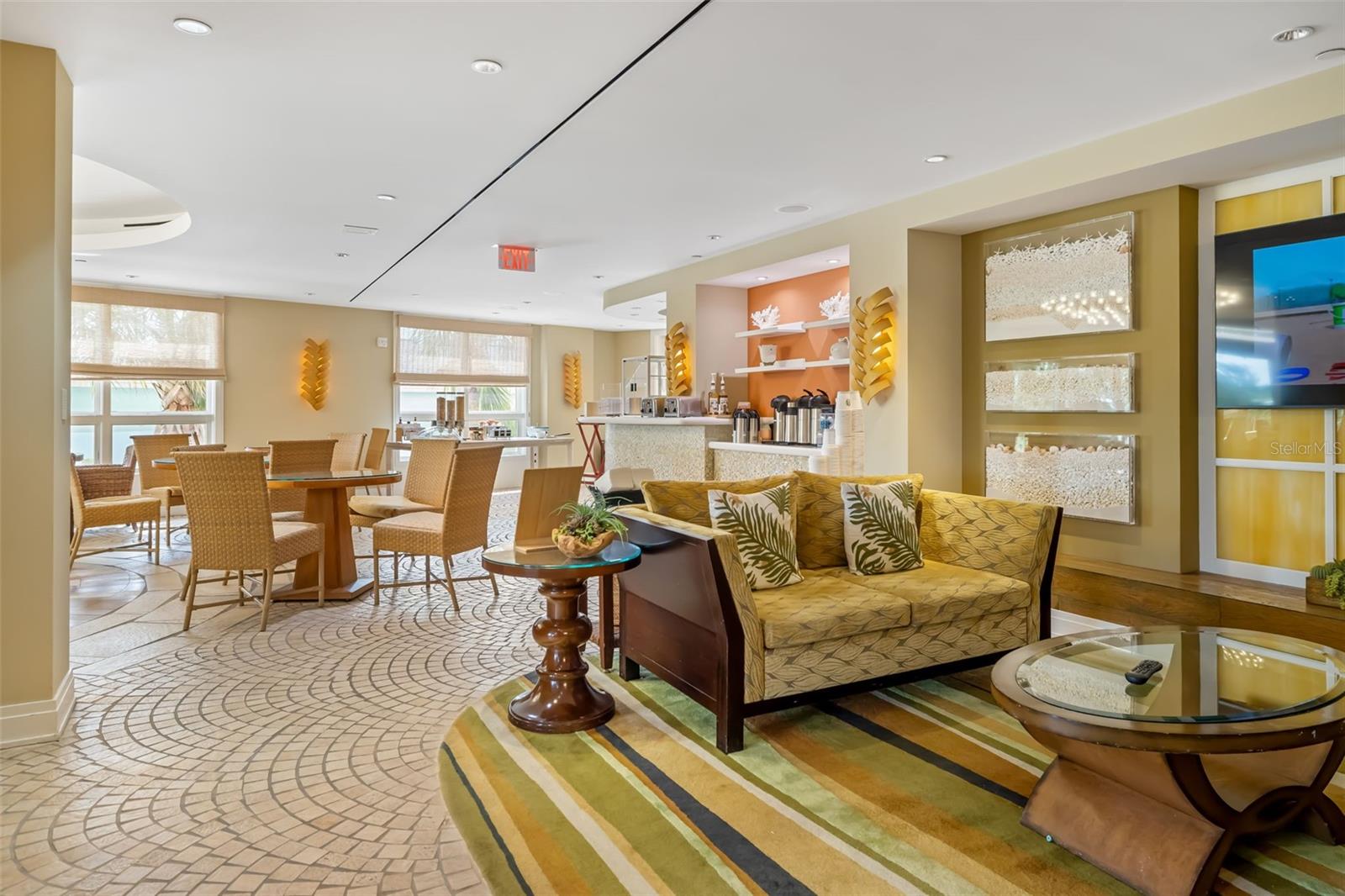 Image 74 of 83 For 915 Seaside Drive 407