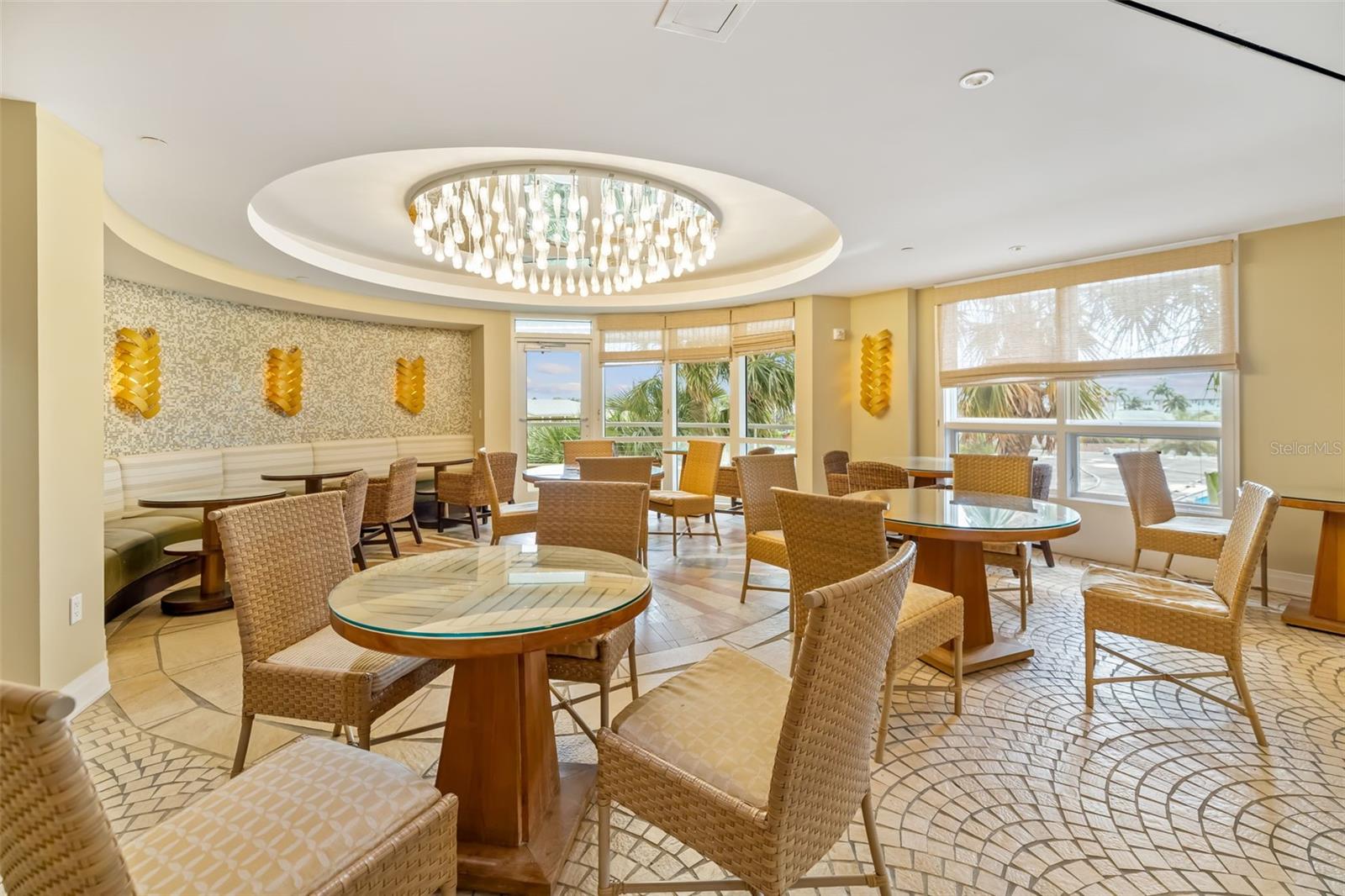 Image 77 of 83 For 915 Seaside Drive 407