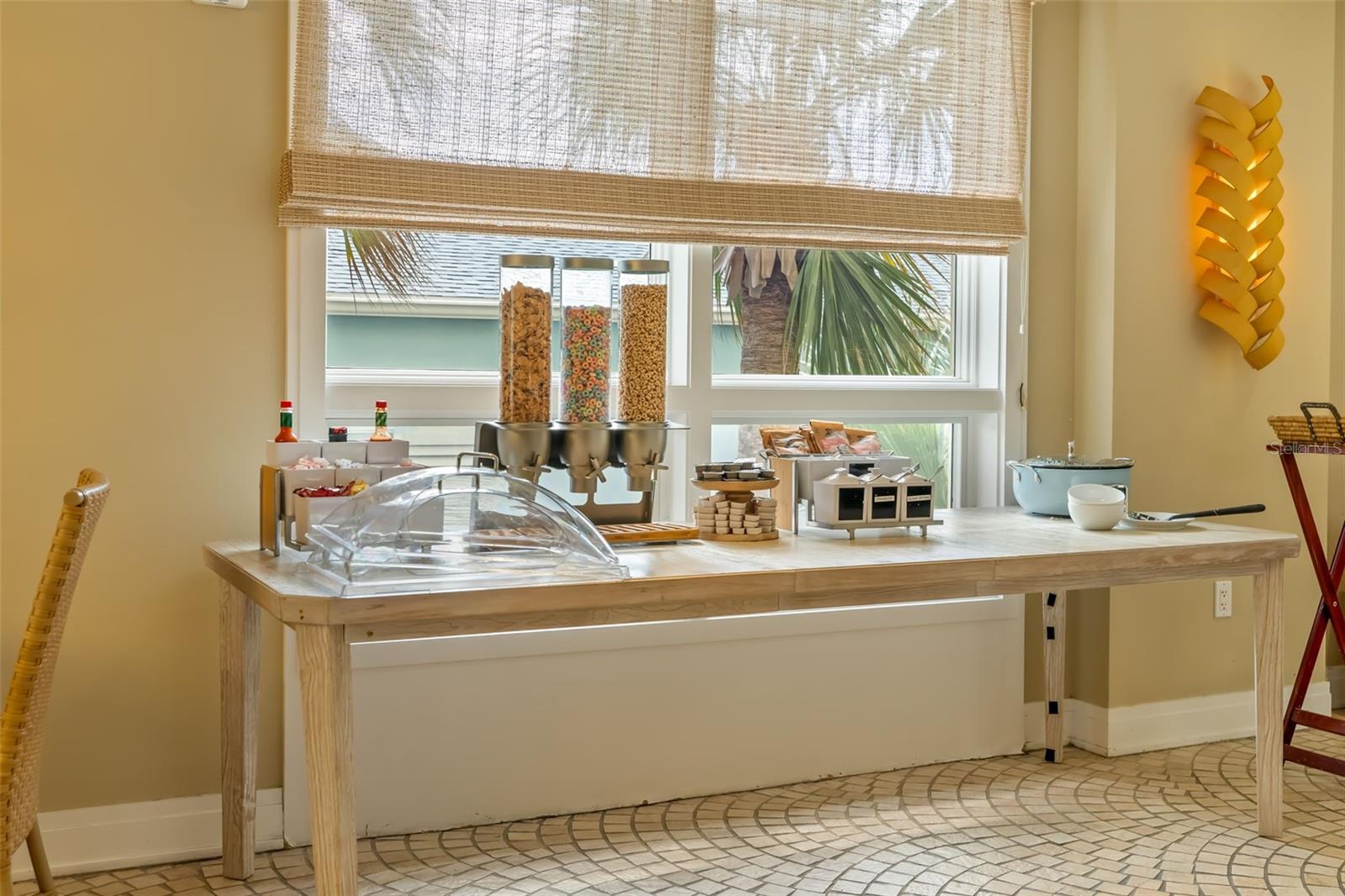 Image 78 of 83 For 915 Seaside Drive 407