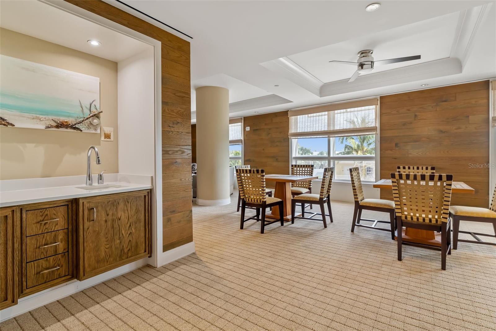 Image 80 of 83 For 915 Seaside Drive 407