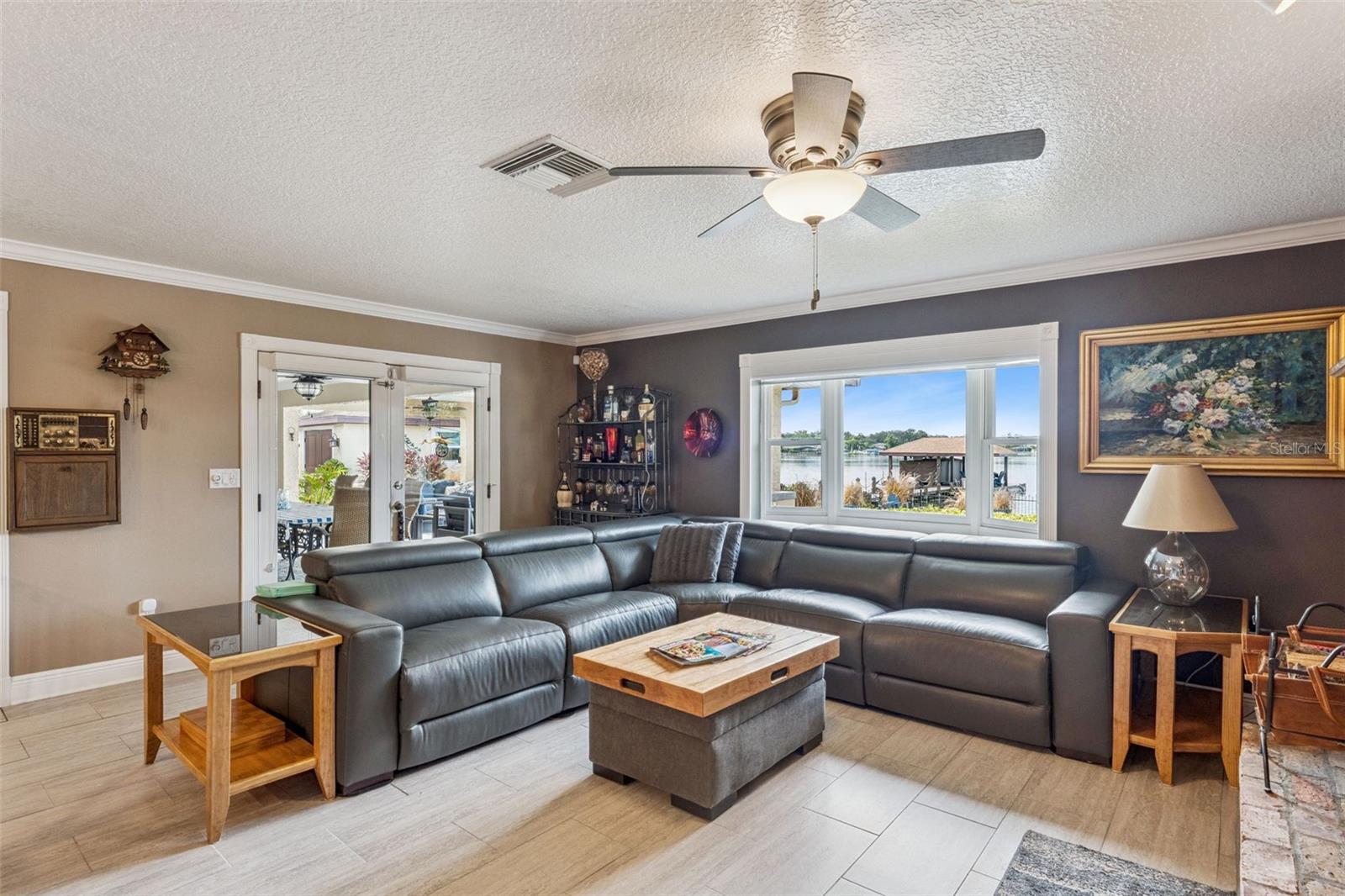 Image 10 of 38 For 4358 Tidewater Drive