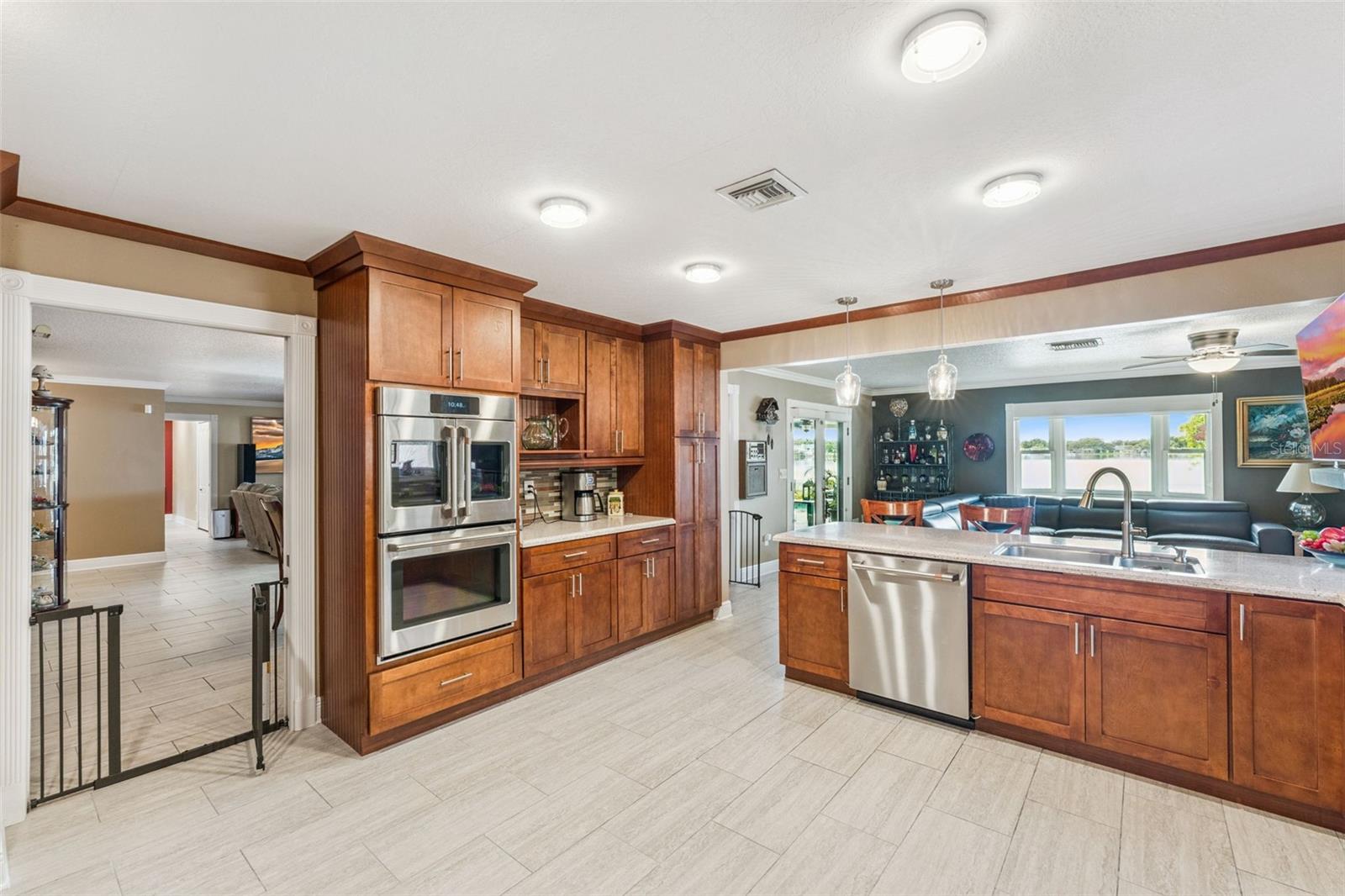 Image 17 of 38 For 4358 Tidewater Drive
