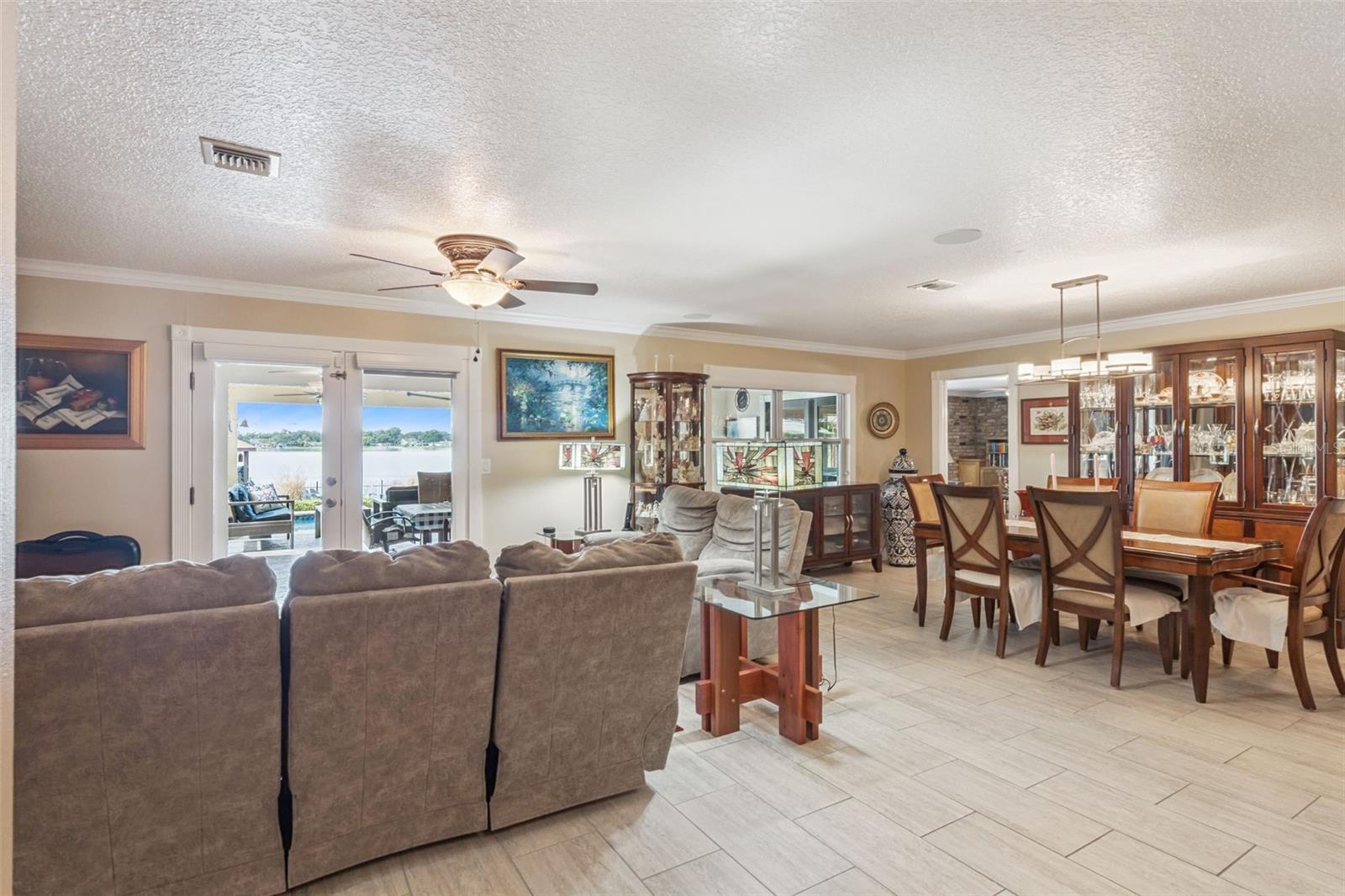 Image 23 of 38 For 4358 Tidewater Drive