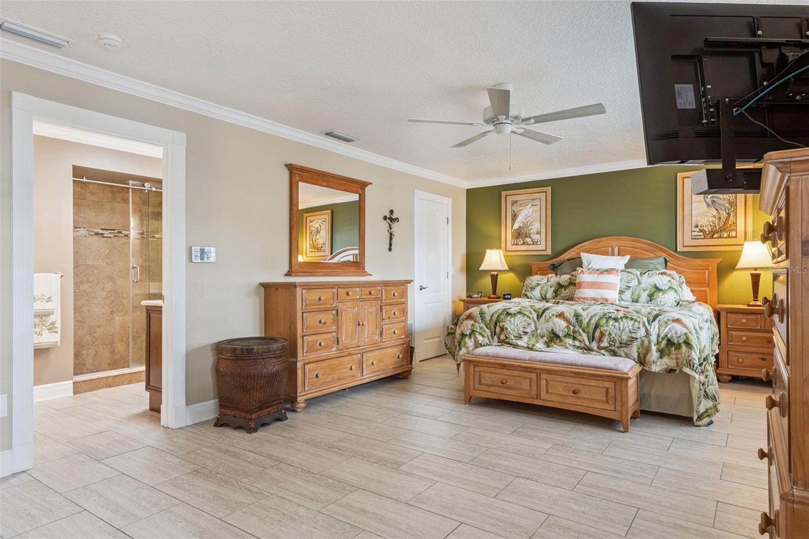 Image 29 of 38 For 4358 Tidewater Drive