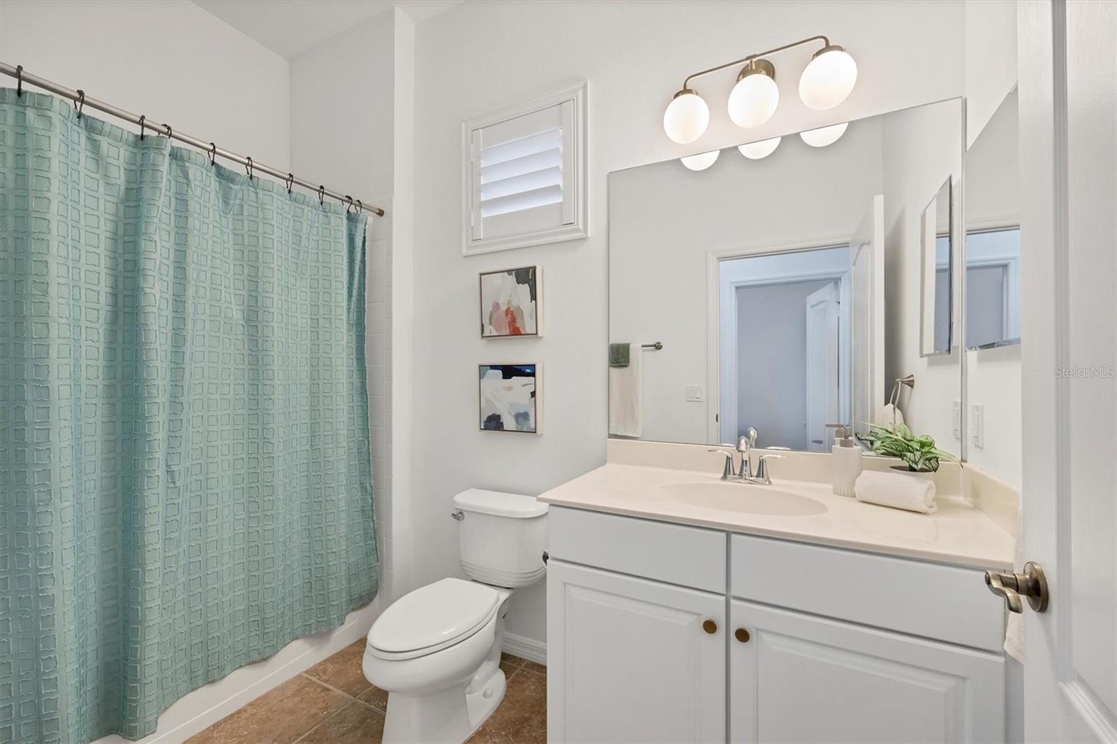 Image 16 of 37 For 7298 Belleisle Glen