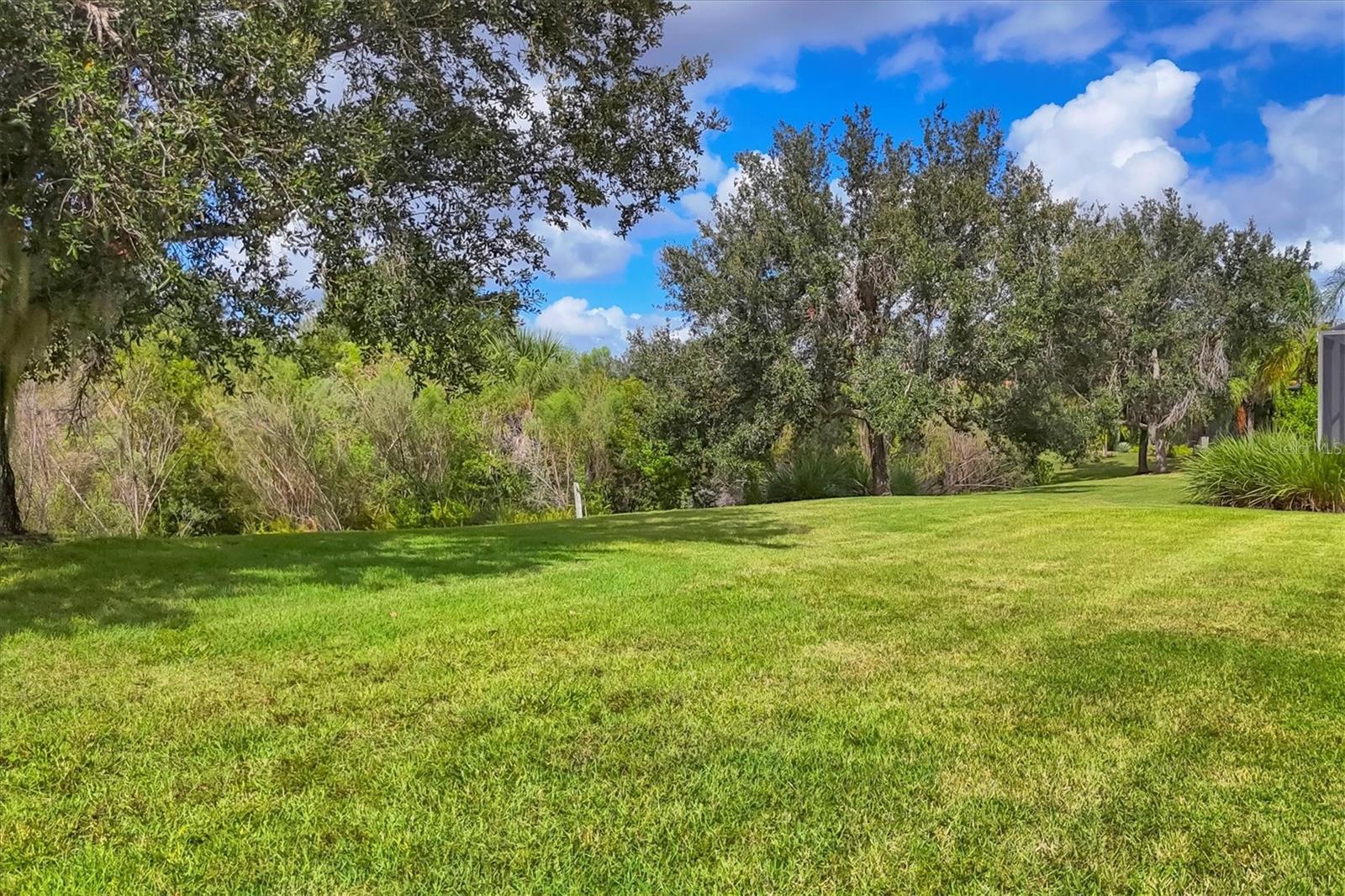 Image 20 of 37 For 7298 Belleisle Glen