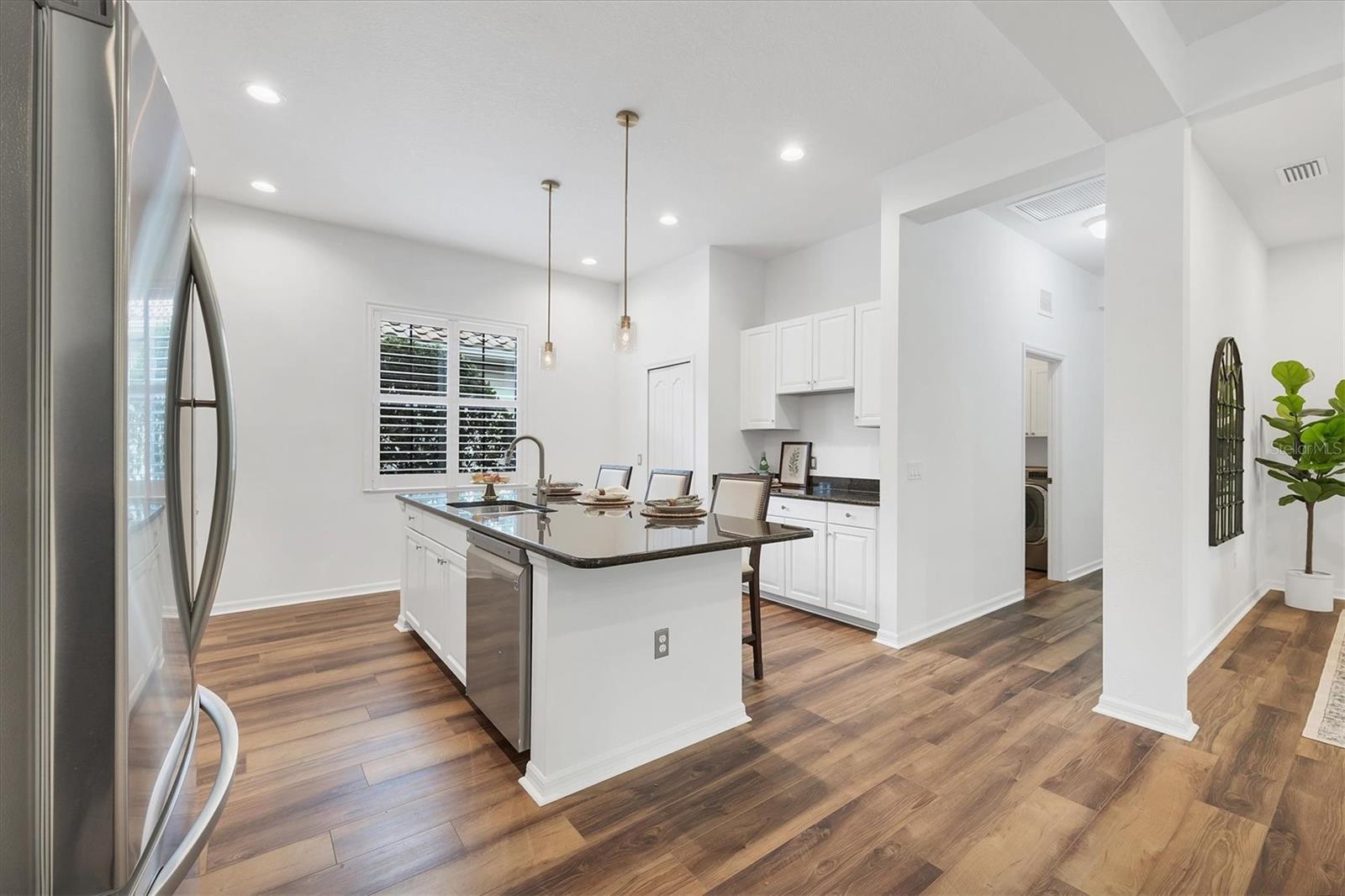 Image 9 of 37 For 7298 Belleisle Glen