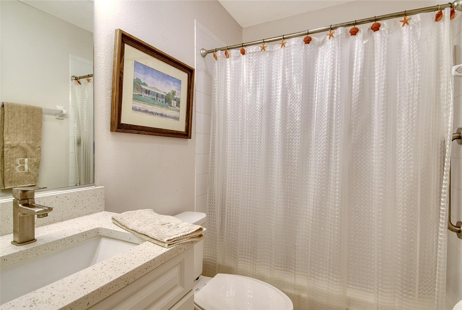 Image 29 of 70 For 8355 Glenrose Way 114