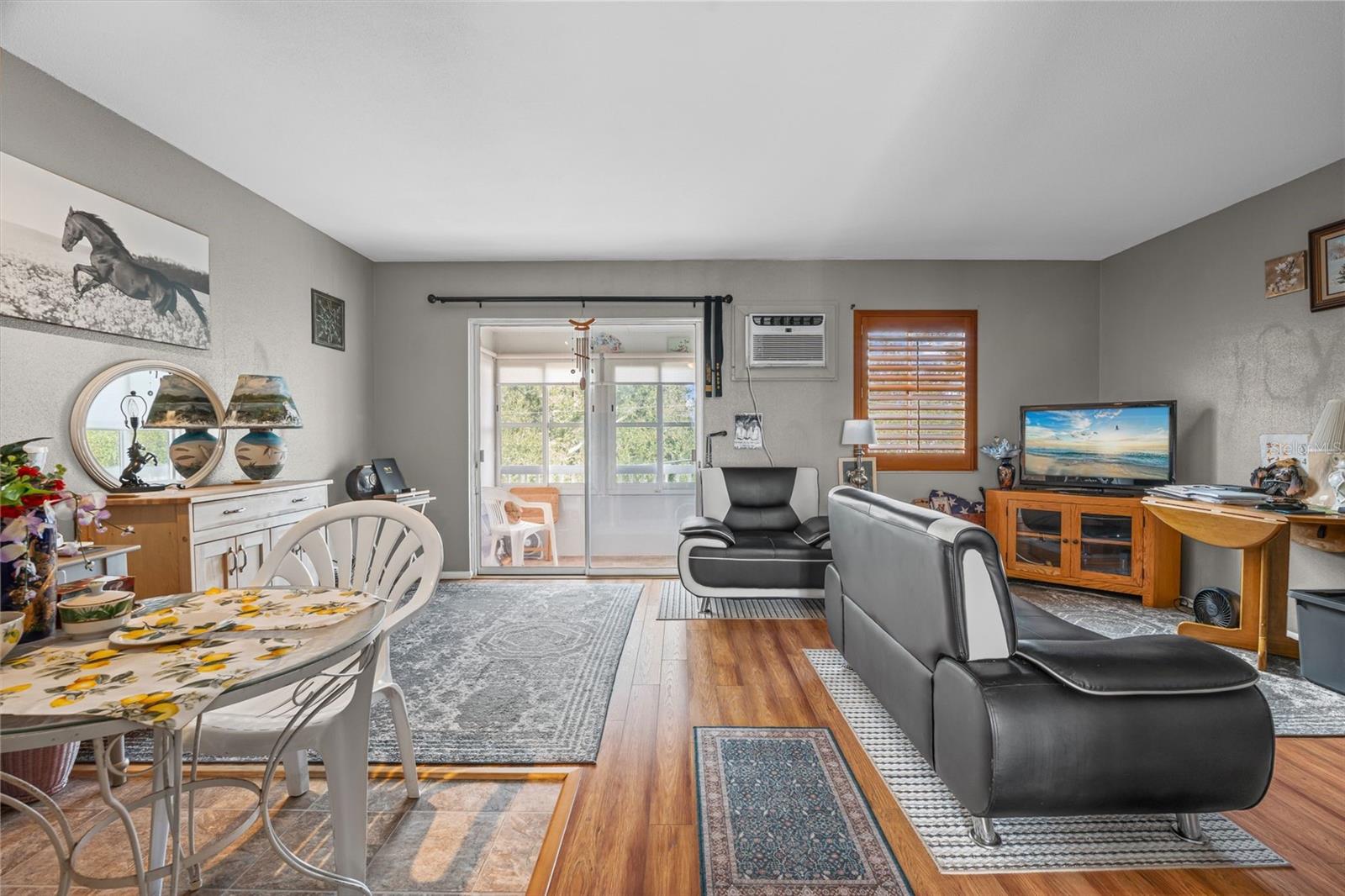 Image 12 of 33 For 5945 Todd Street D34
