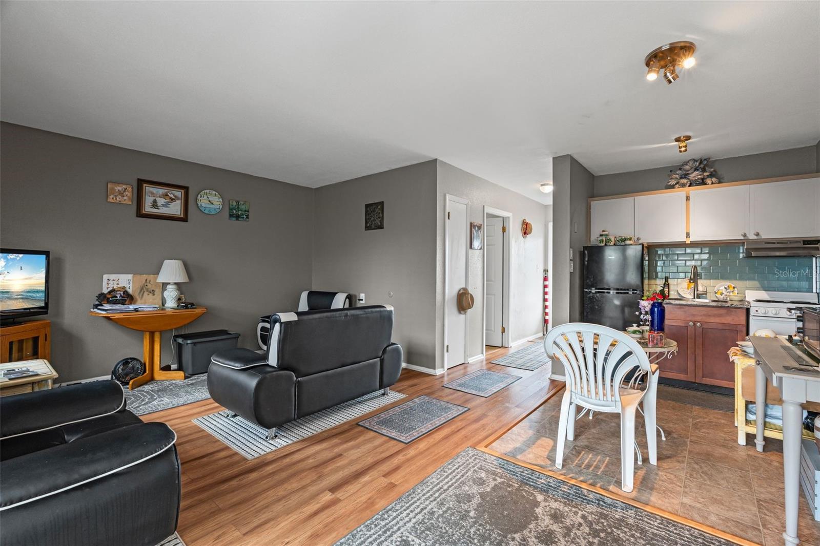 Image 23 of 33 For 5945 Todd Street D34