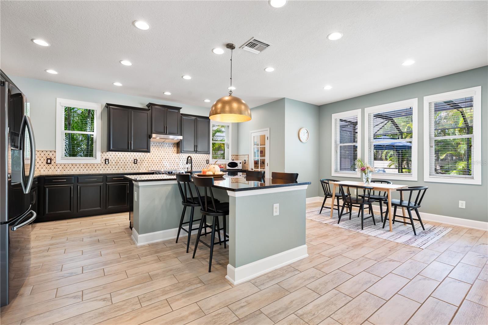 Image 12 of 91 For 7500 Aguila Drive