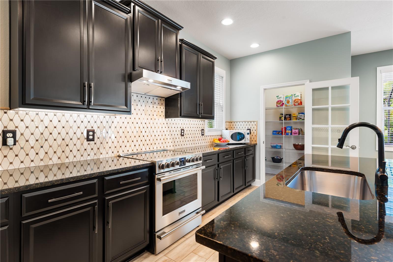 Image 16 of 91 For 7500 Aguila Drive