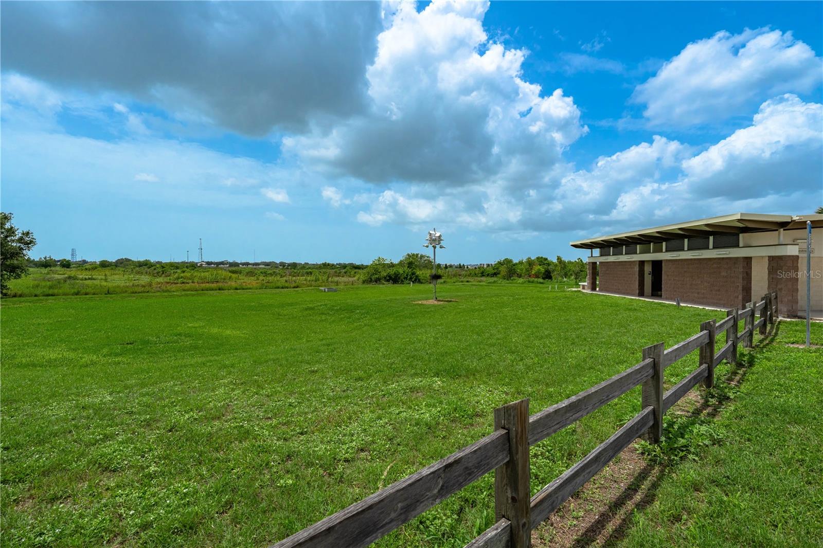 Image 74 of 91 For 7500 Aguila Drive