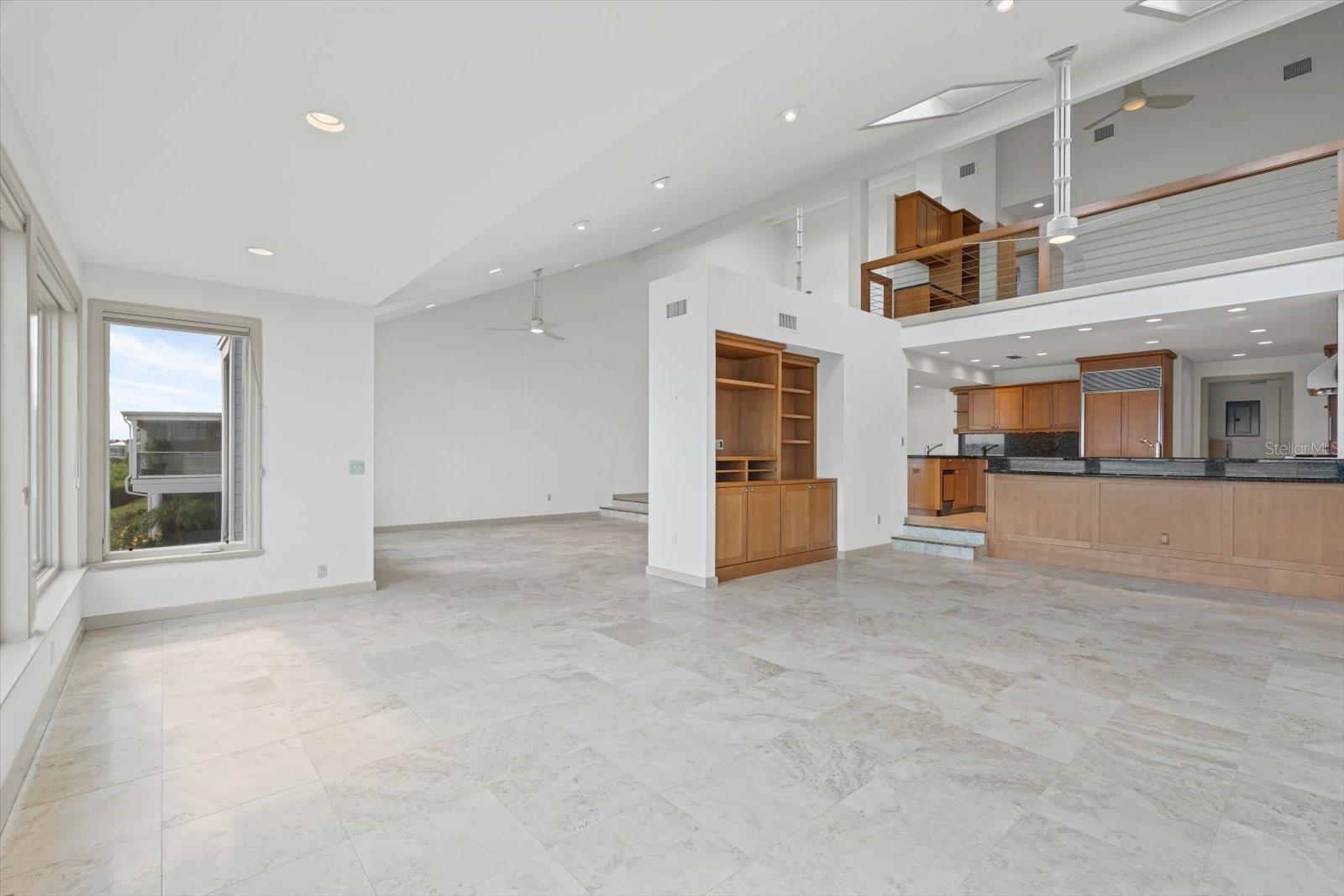 Image 6 of 45 For 24 Tidy Island Boulevard