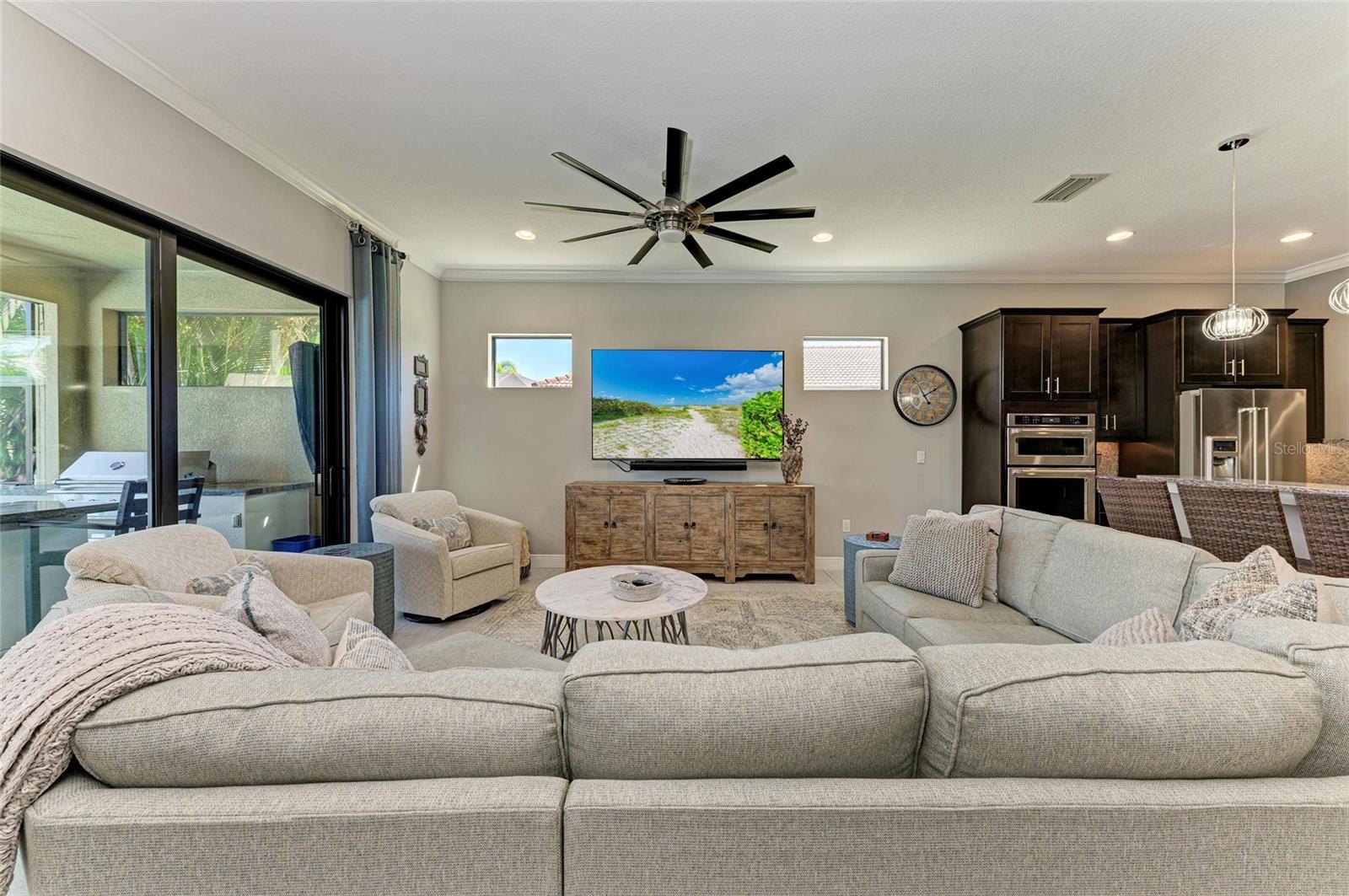 Image 21 of 69 For 10215 Marbella Drive