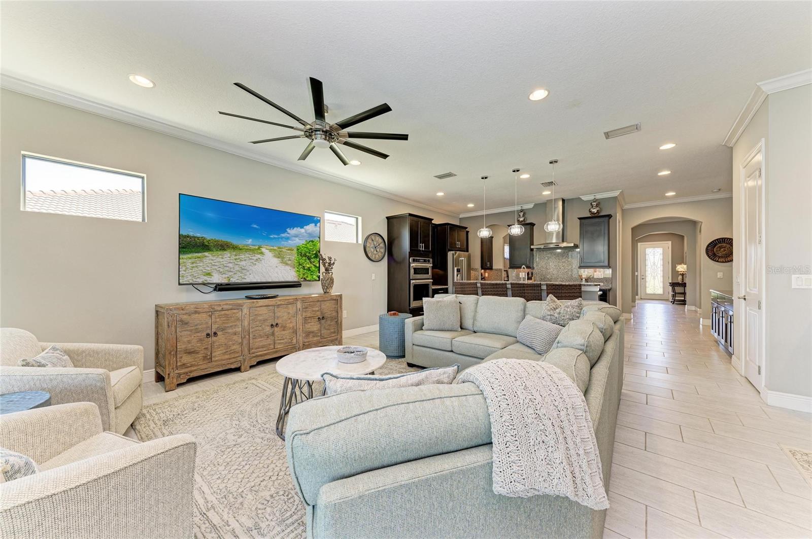 Image 22 of 69 For 10215 Marbella Drive