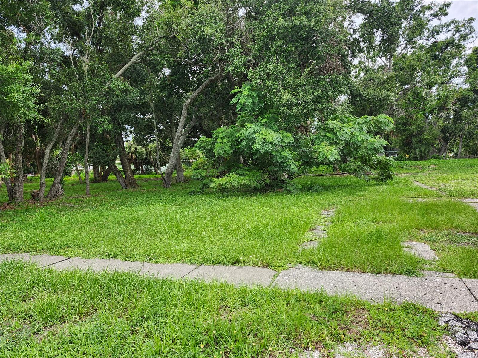 Image 4 of 5 For 2441 Central Avenue