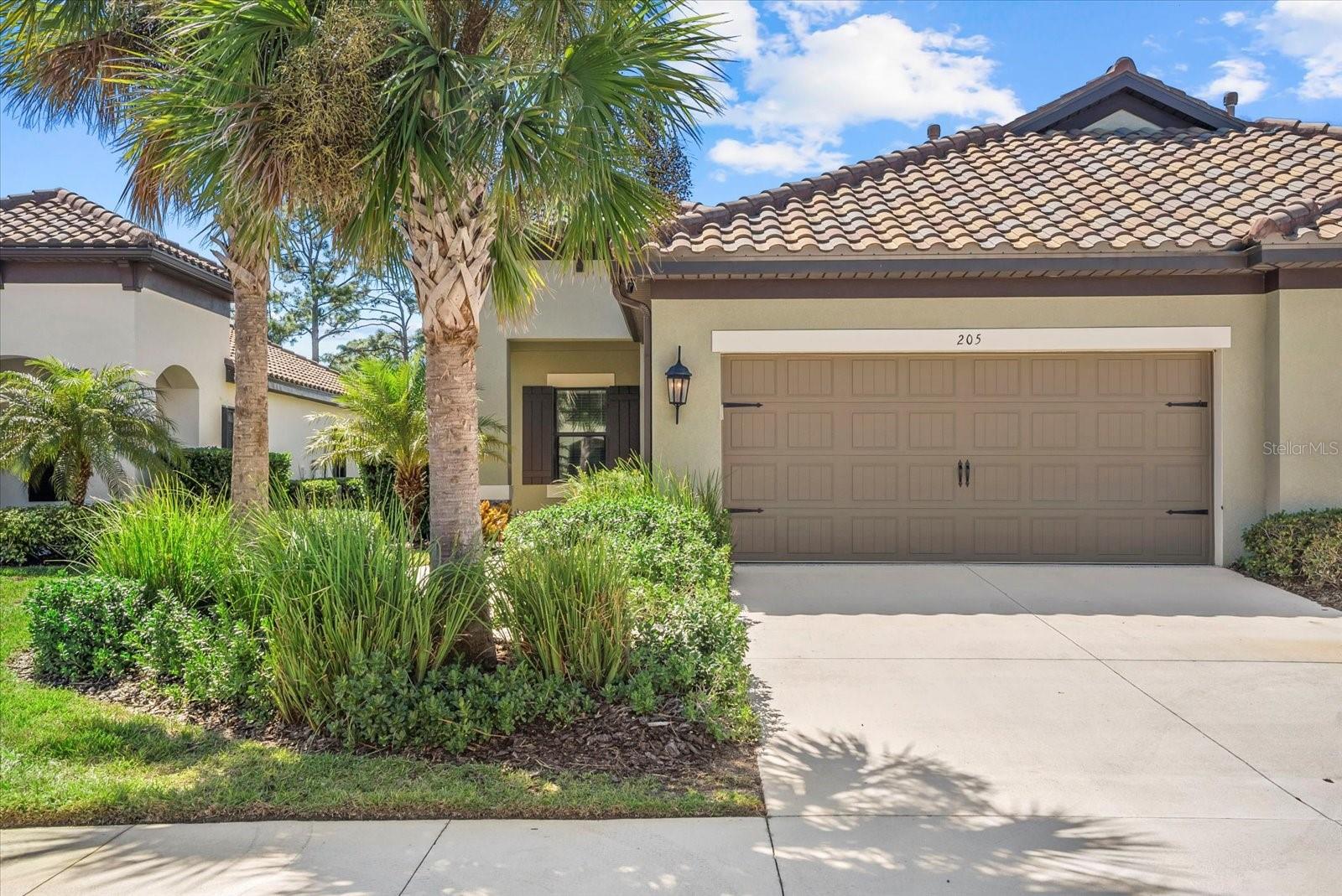 Details for 205 Sarezzo Circle, NOKOMIS, FL 34275
