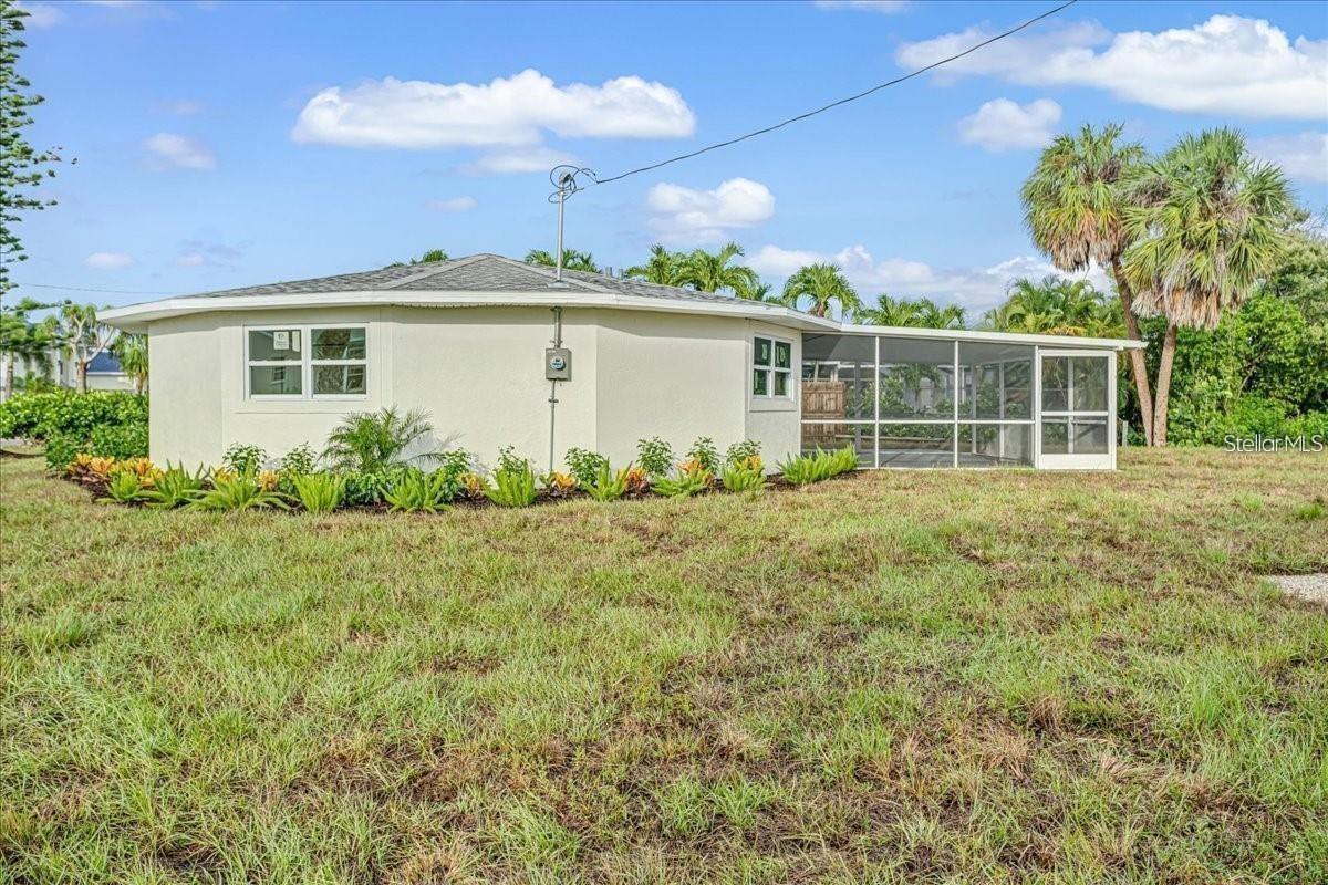 Image 34 of 37 For 190 Tarpon Road