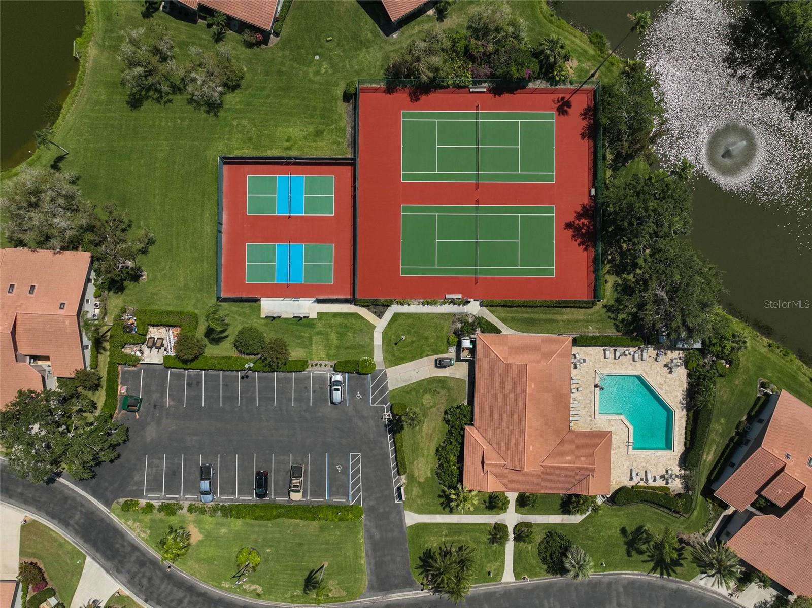 Image 47 of 61 For 3890 Wilshire Circle 27