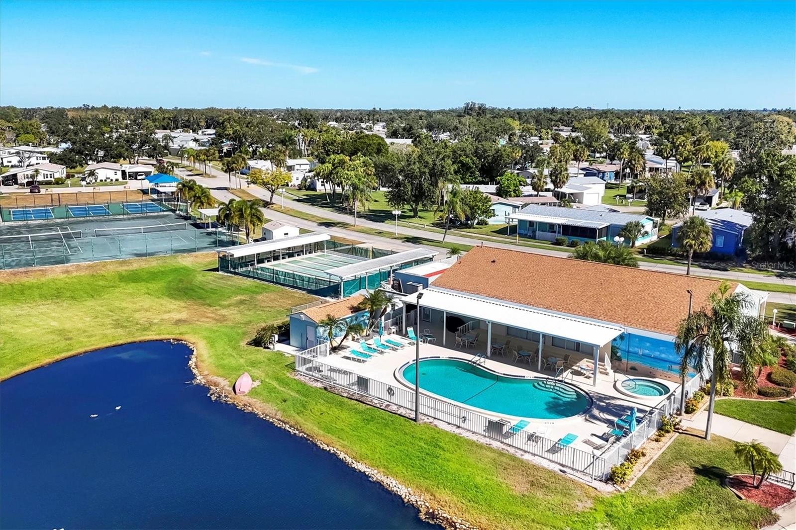 Image 29 of 37 For 159 Osprey Circle Na