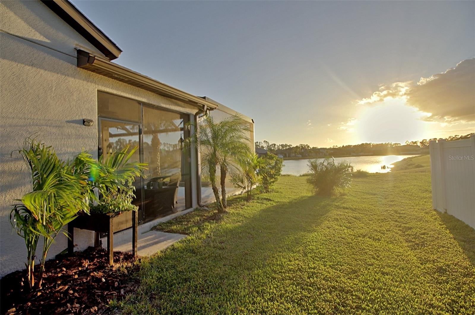 Image 11 of 54 For 1907 Bottlebrush Way