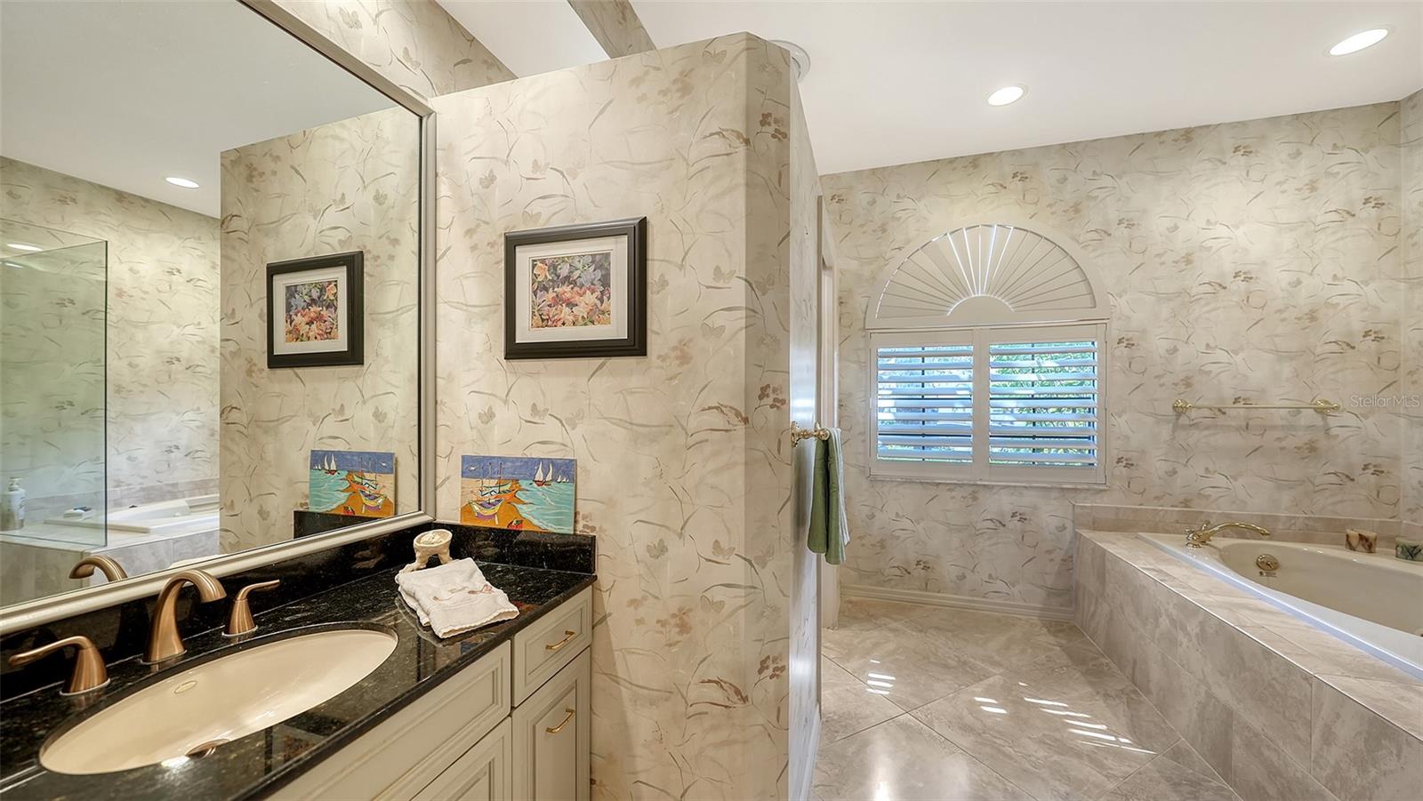 Image 30 of 68 For 7340 Villa D Este Drive