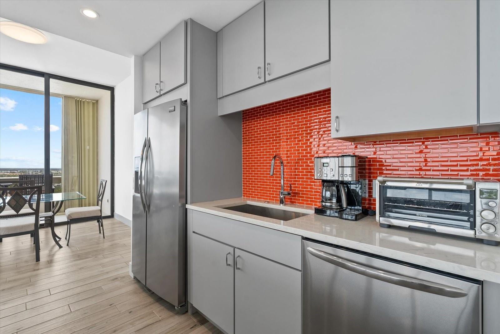 Image 14 of 34 For 5400 Ocean Boulevard 17-04