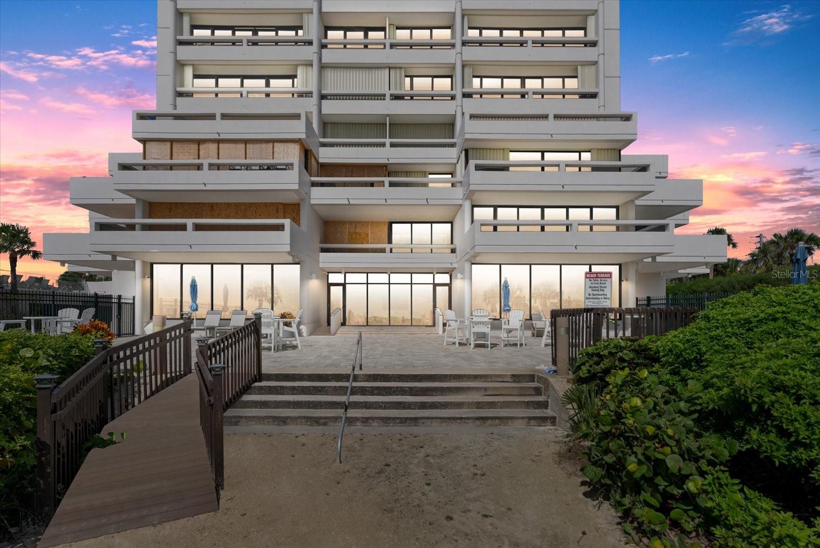 Image 34 of 34 For 5400 Ocean Boulevard 17-04