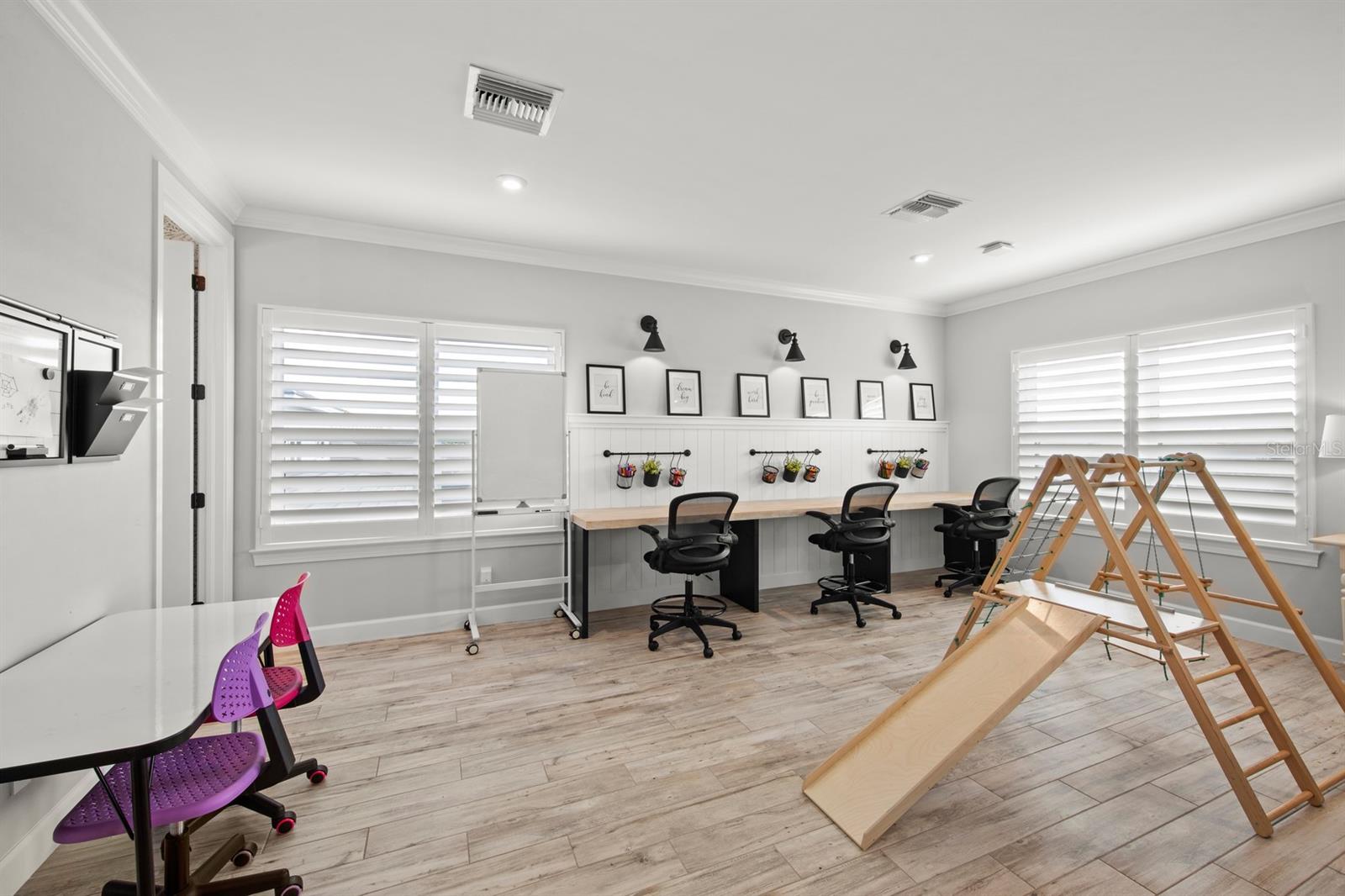 Image 31 of 59 For 11611 Roseto Court