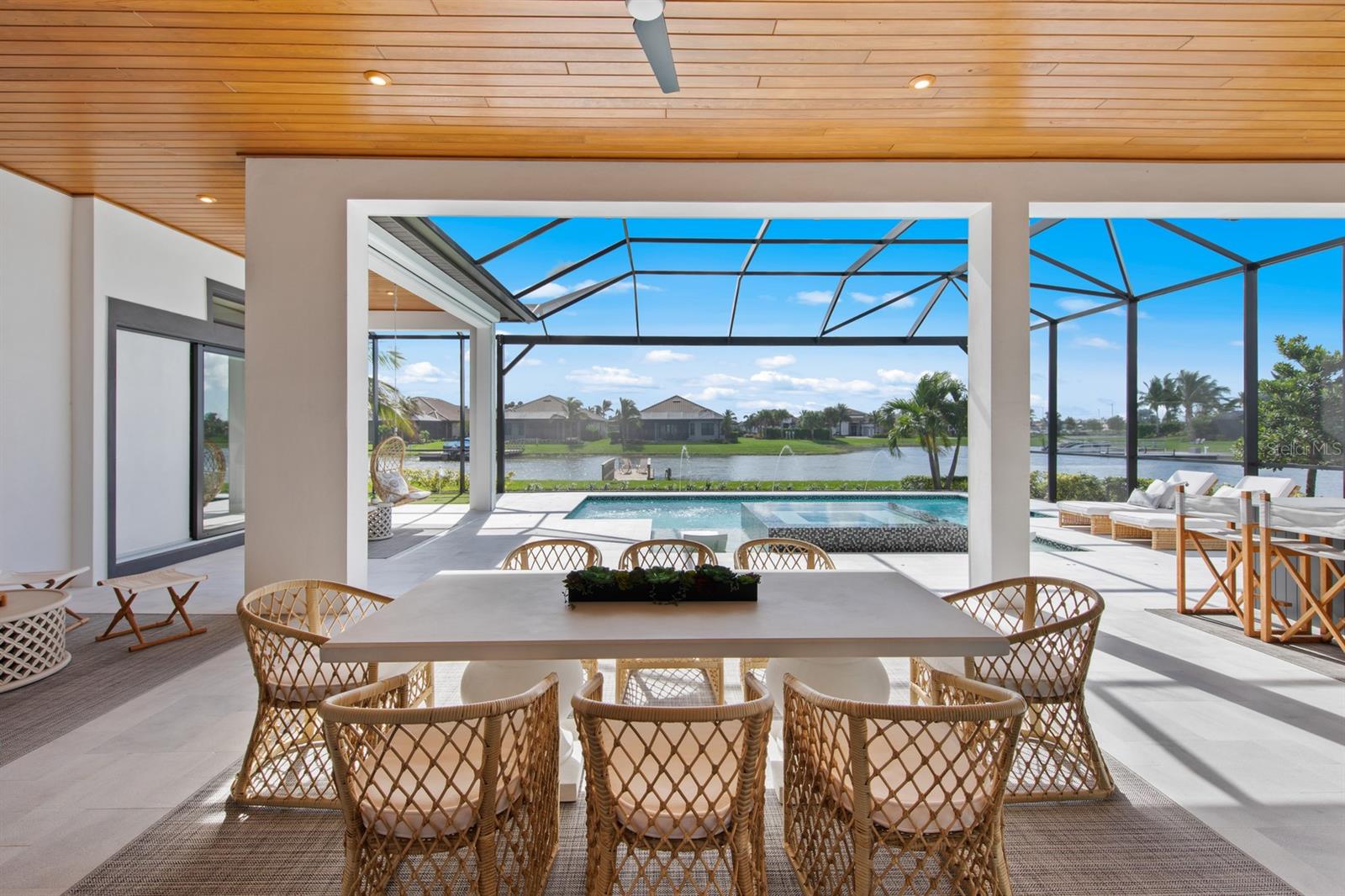 Image 36 of 59 For 11611 Roseto Court