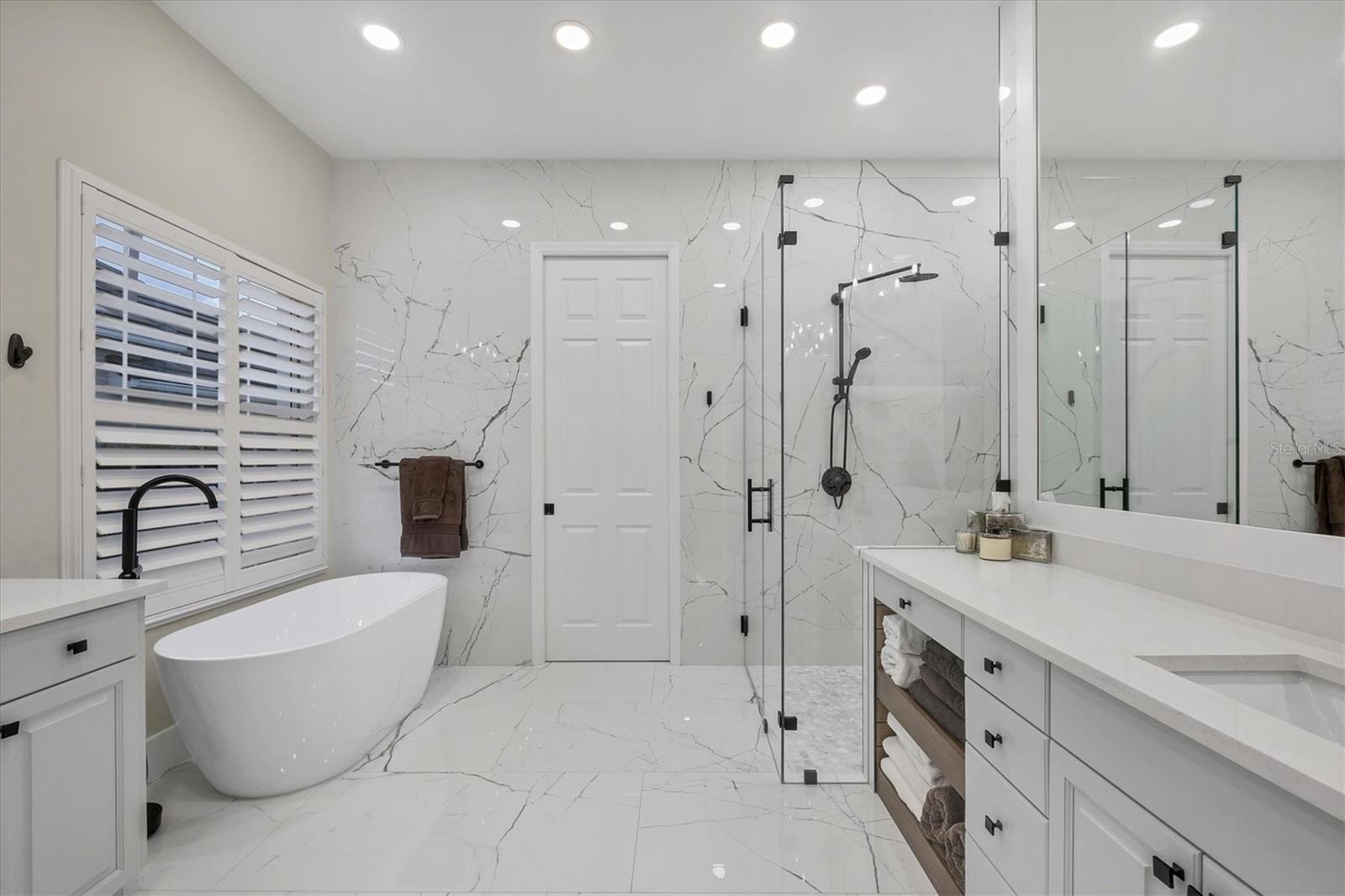 Image 24 of 51 For 13506 Montclair Place