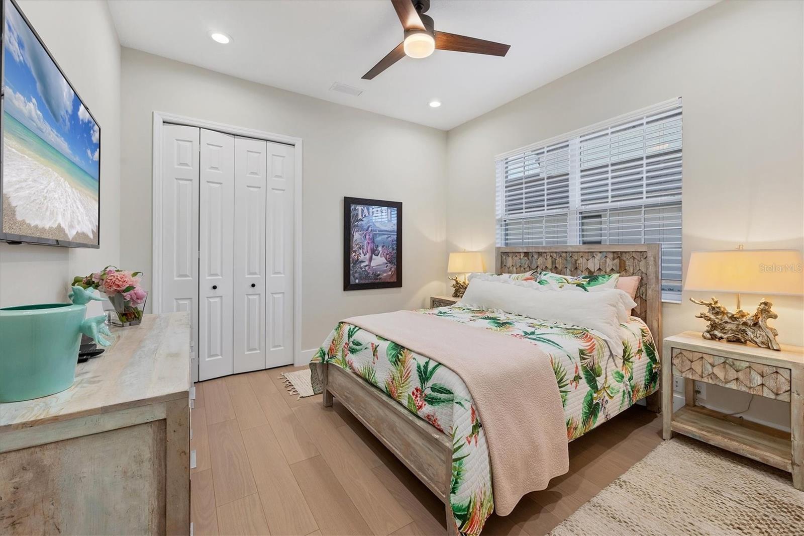 Image 29 of 51 For 13506 Montclair Place