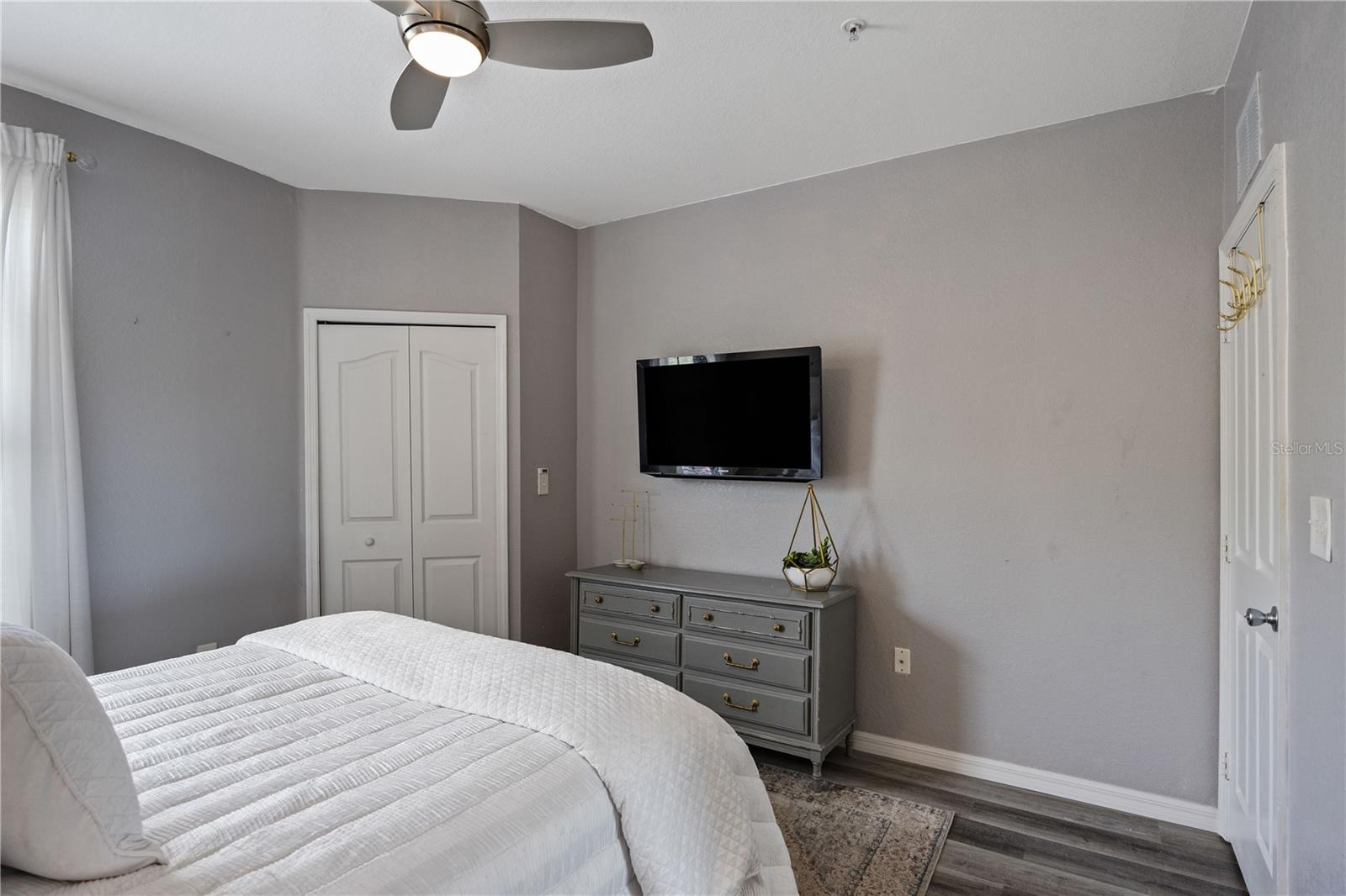 Image 14 of 25 For 8341 38th Street Circle E 203