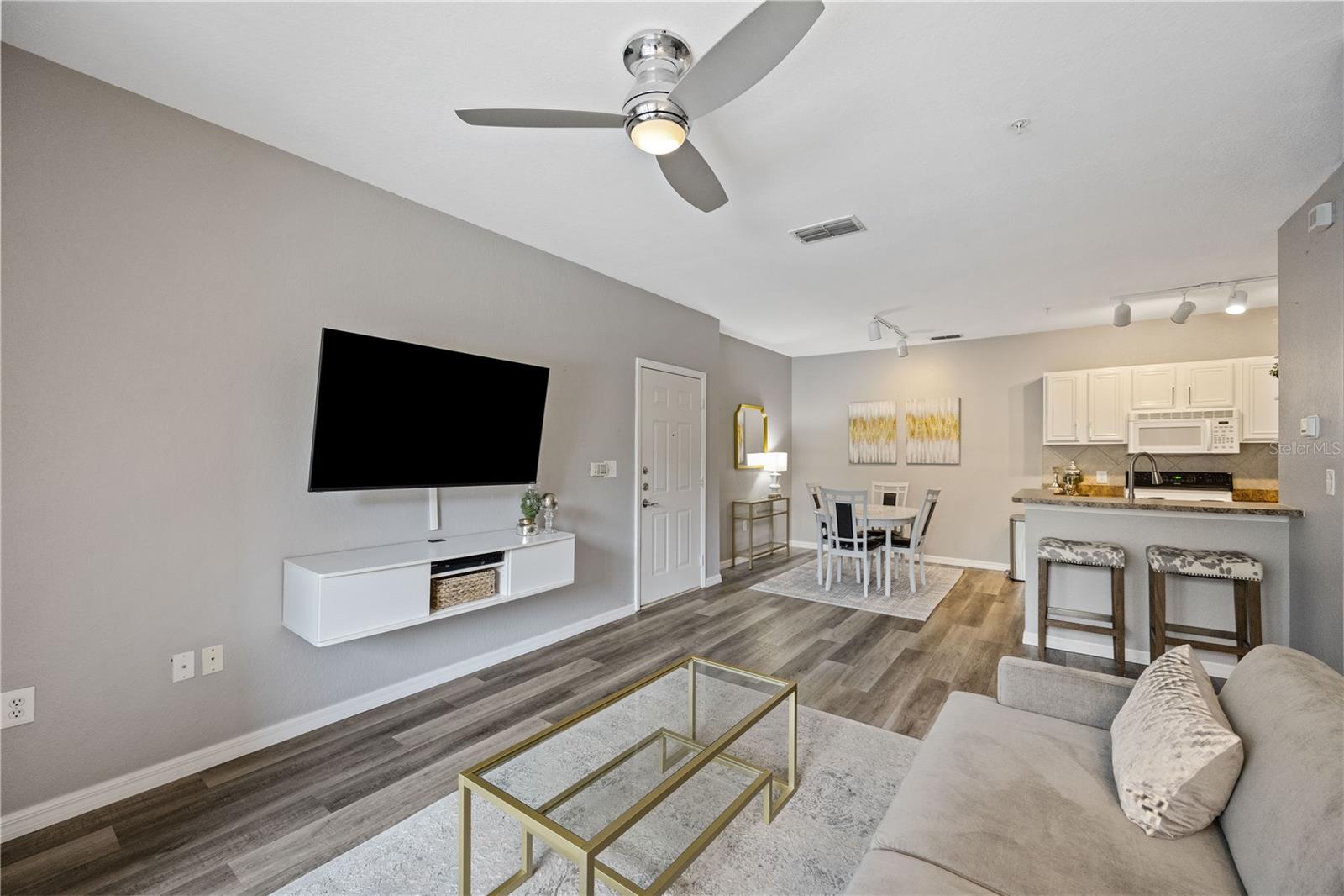 Image 5 of 25 For 8341 38th Street Circle E 203