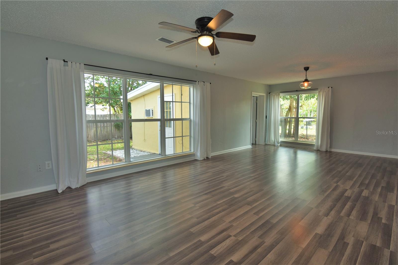 Image 2 of 17 For 21572 Edgewater Drive