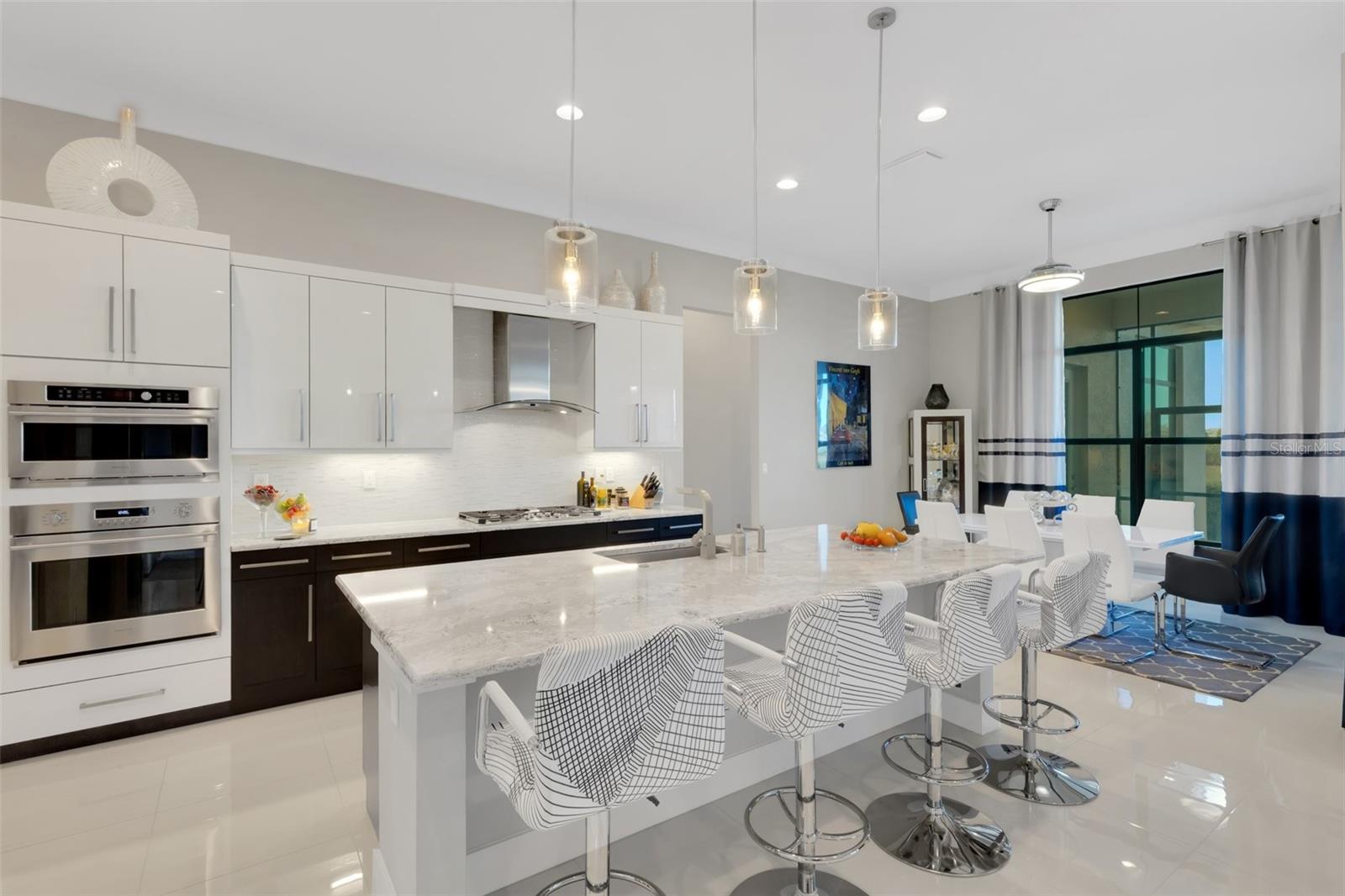 Image 16 of 95 For 8921 Artisan Way