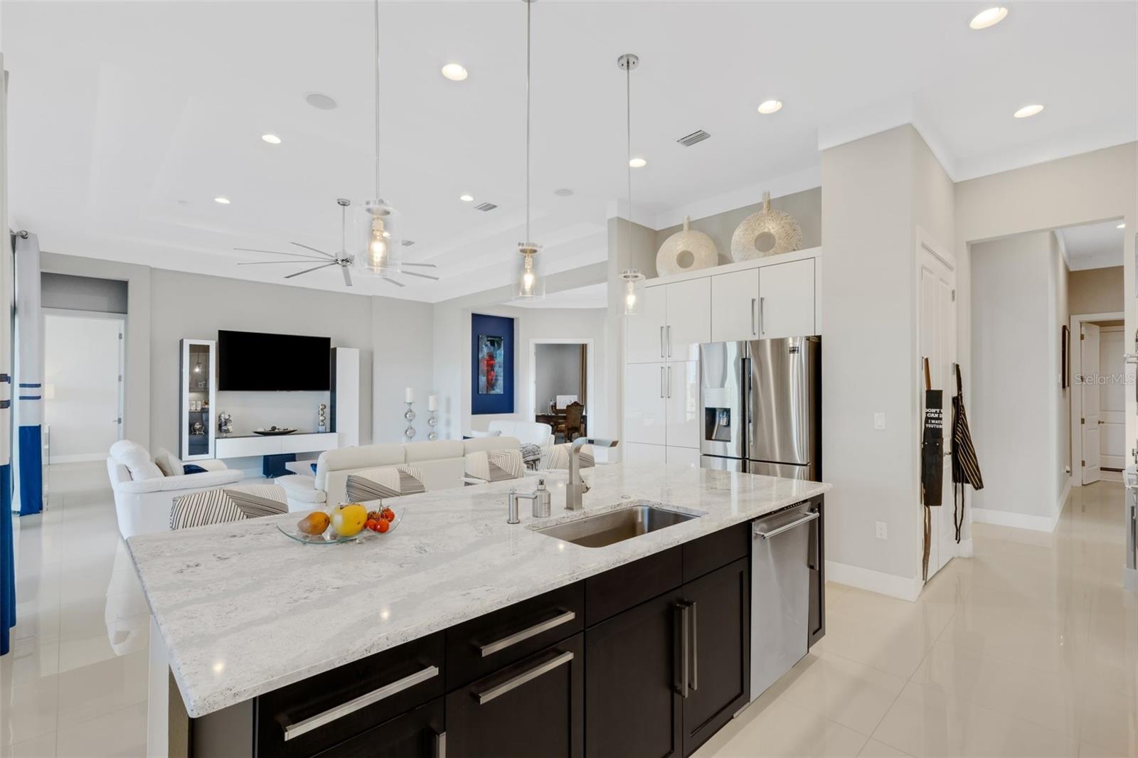 Image 23 of 95 For 8921 Artisan Way