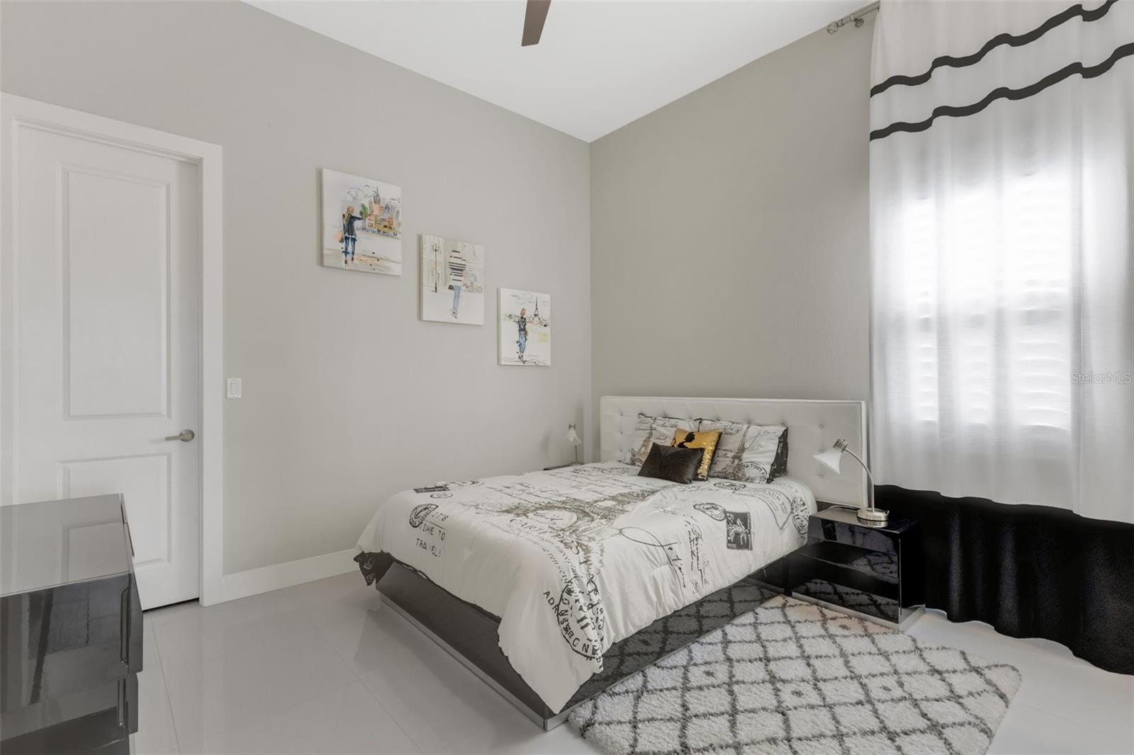 Image 49 of 95 For 8921 Artisan Way