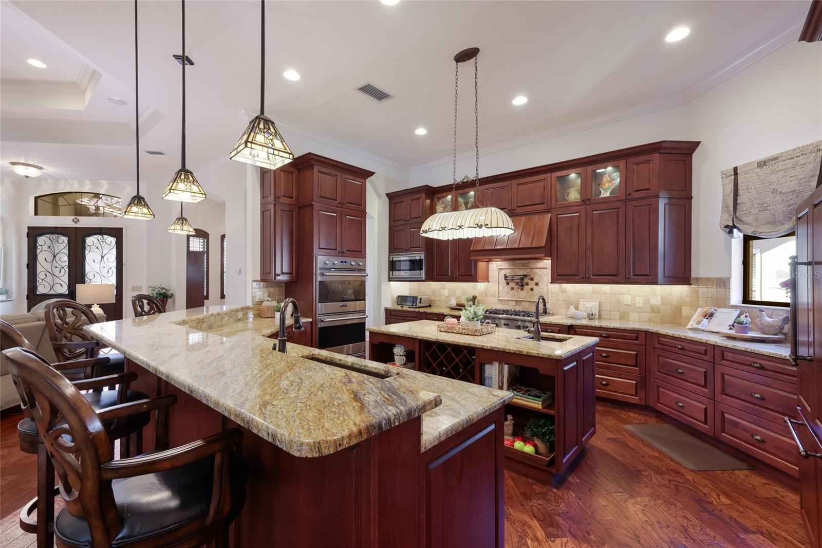 Listing photo id 21 for 14909 Secret Harbor Place