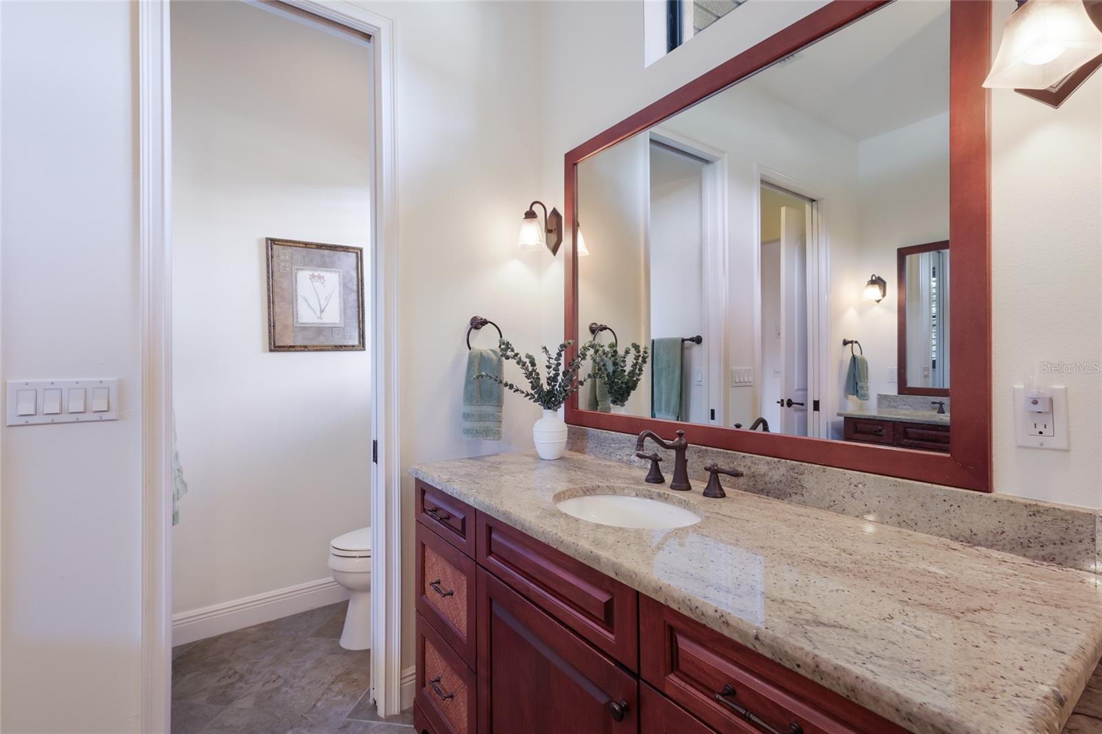 Listing photo id 42 for 14909 Secret Harbor Place