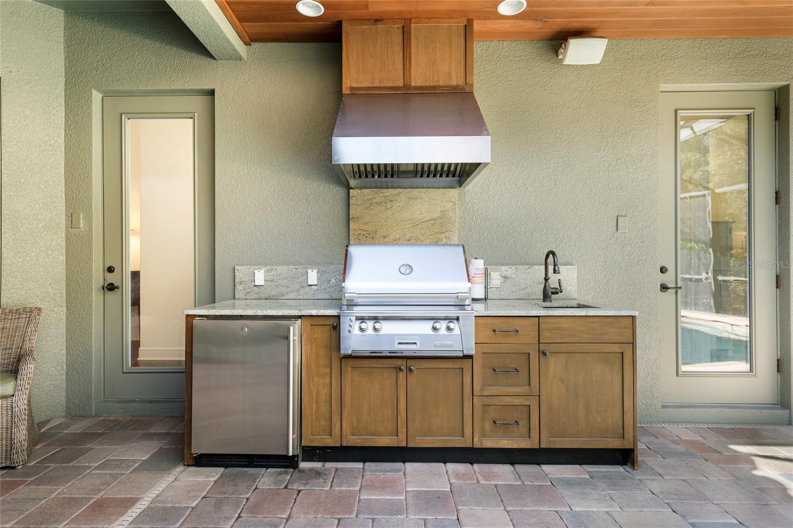 Listing photo id 46 for 14909 Secret Harbor Place