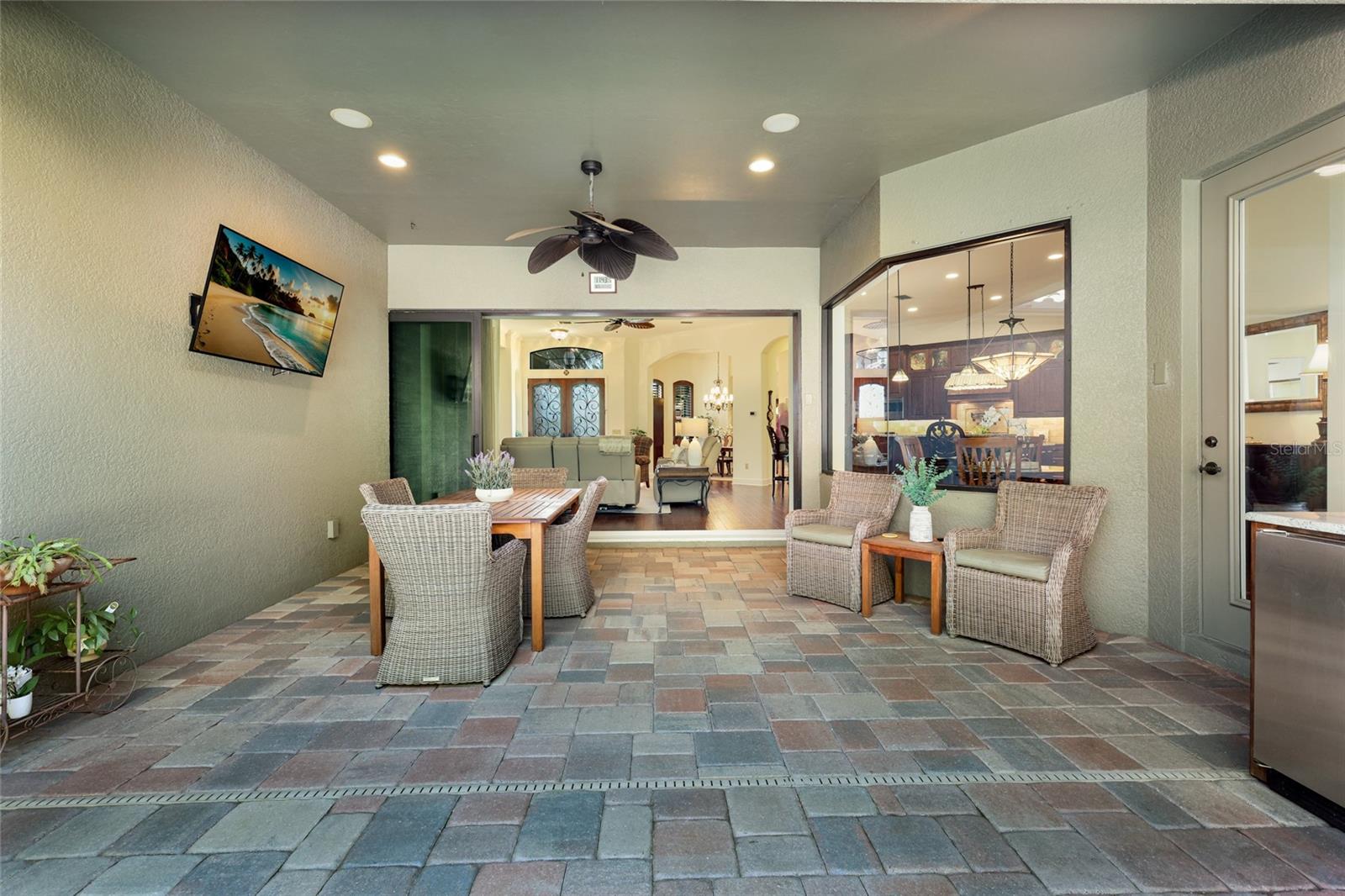 Listing photo id 47 for 14909 Secret Harbor Place