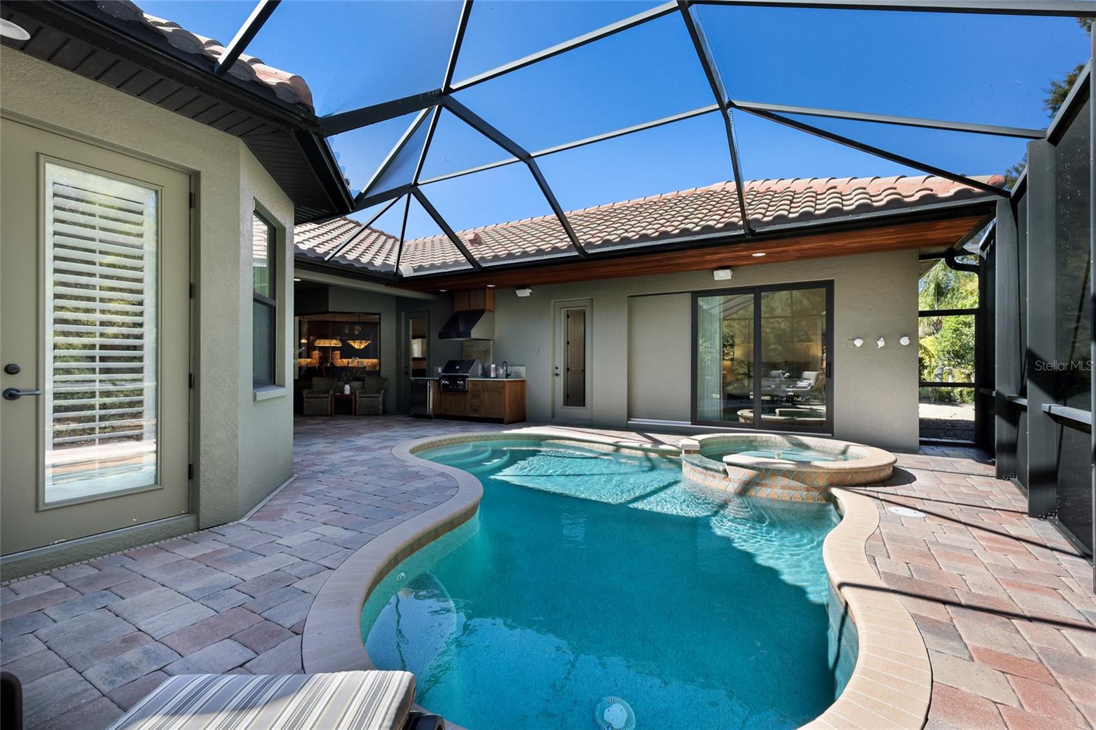 Listing photo id 50 for 14909 Secret Harbor Place