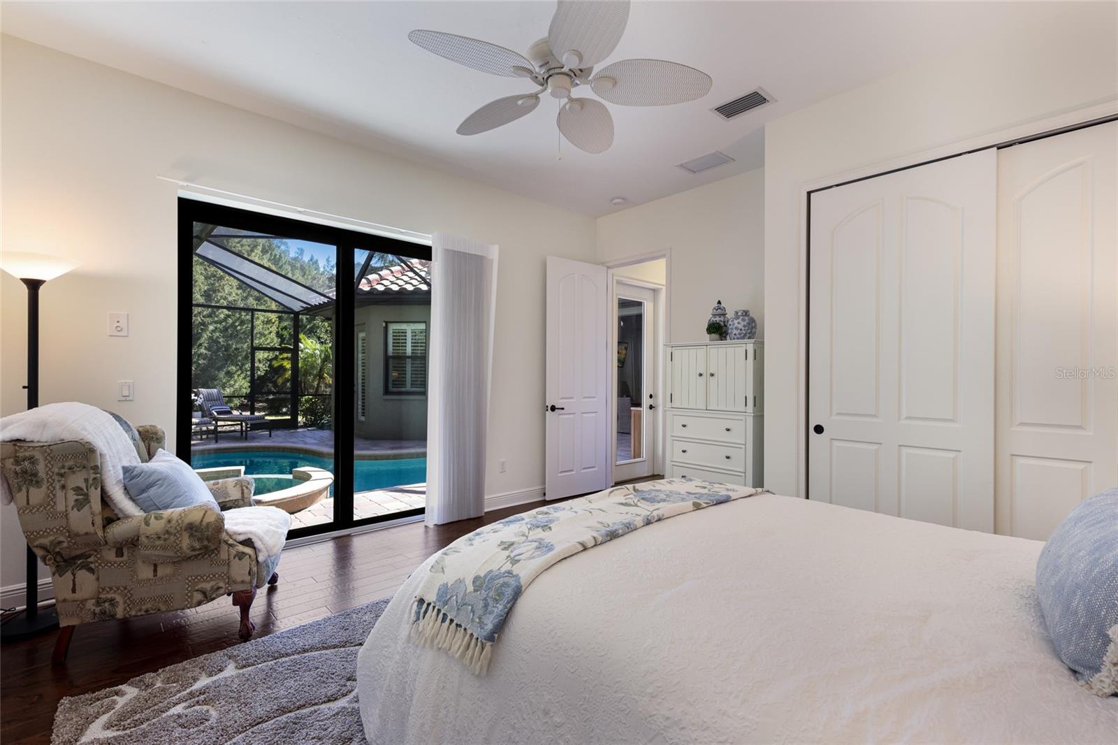 Listing photo id 57 for 14909 Secret Harbor Place