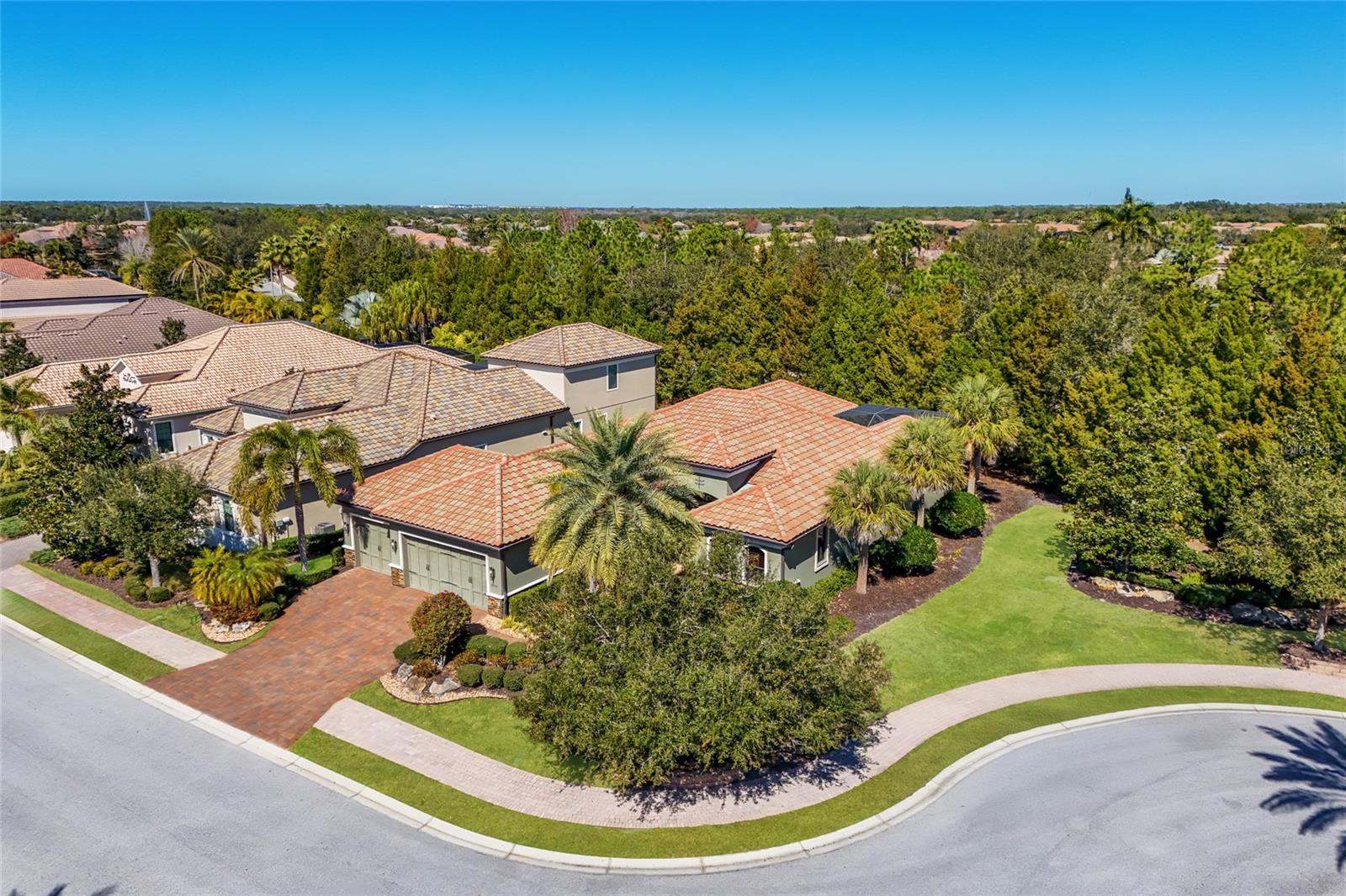 Listing photo id 62 for 14909 Secret Harbor Place