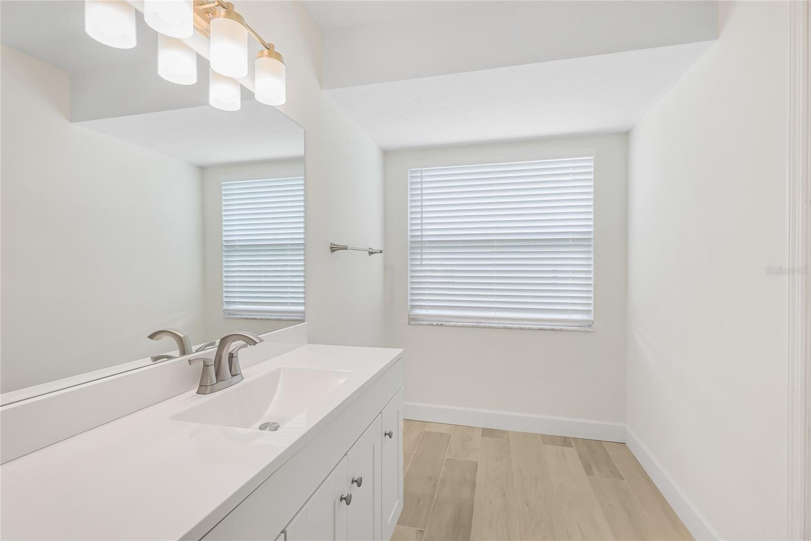 Image 17 of 36 For 2202 Cork Oak Street