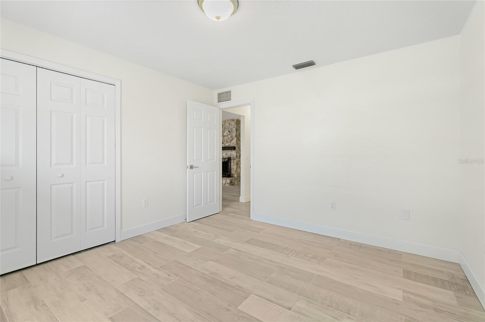 Image 20 of 36 For 2202 Cork Oak Street