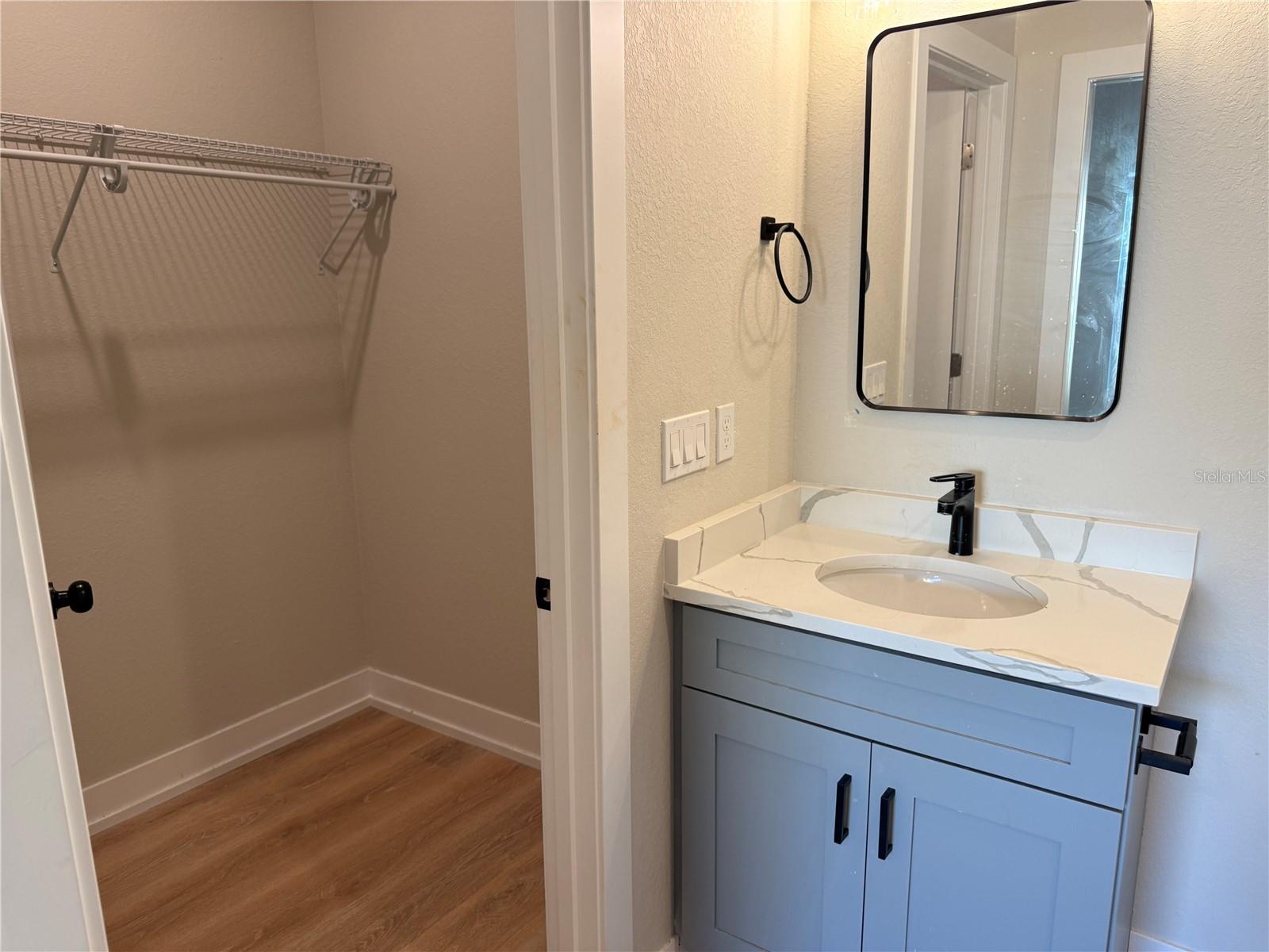 Image 17 of 22 For 9438-9440 Anita Avenue